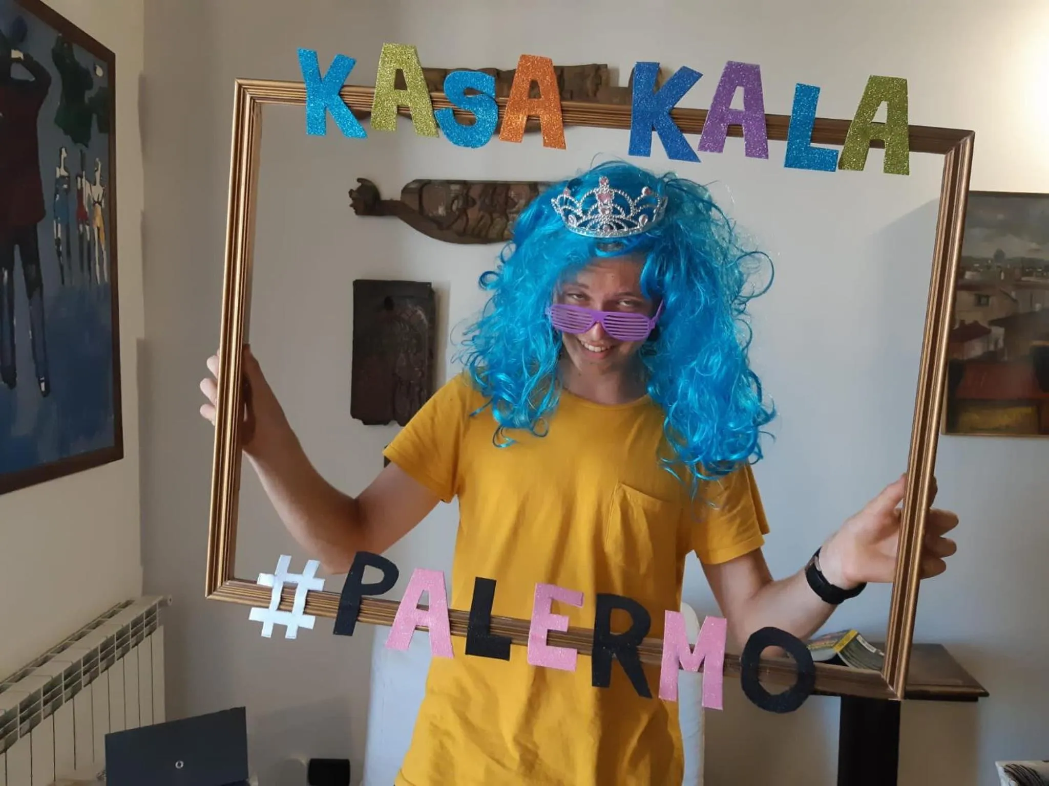 People in Kasa Kala Rooms & Apartments