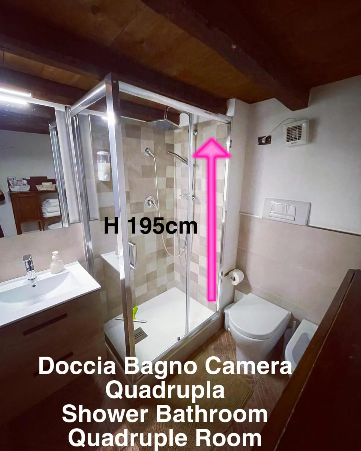 Bathroom in Kasa Kala Rooms & Apartments