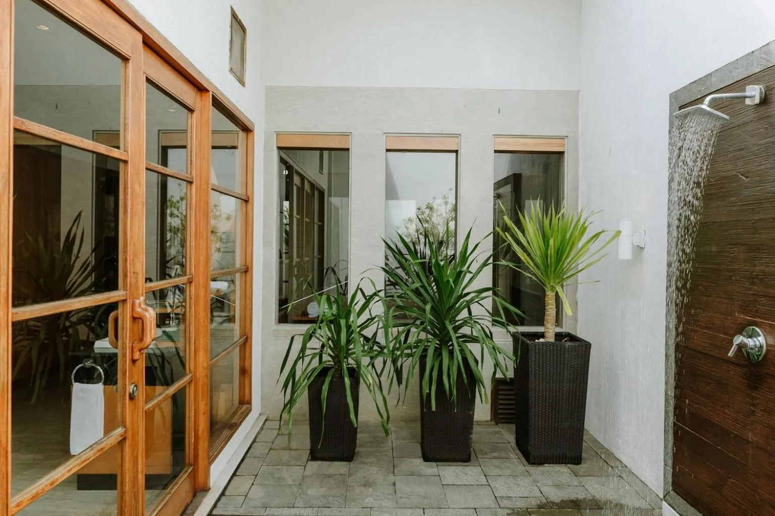 Shower in The Samaya Seminyak Bali