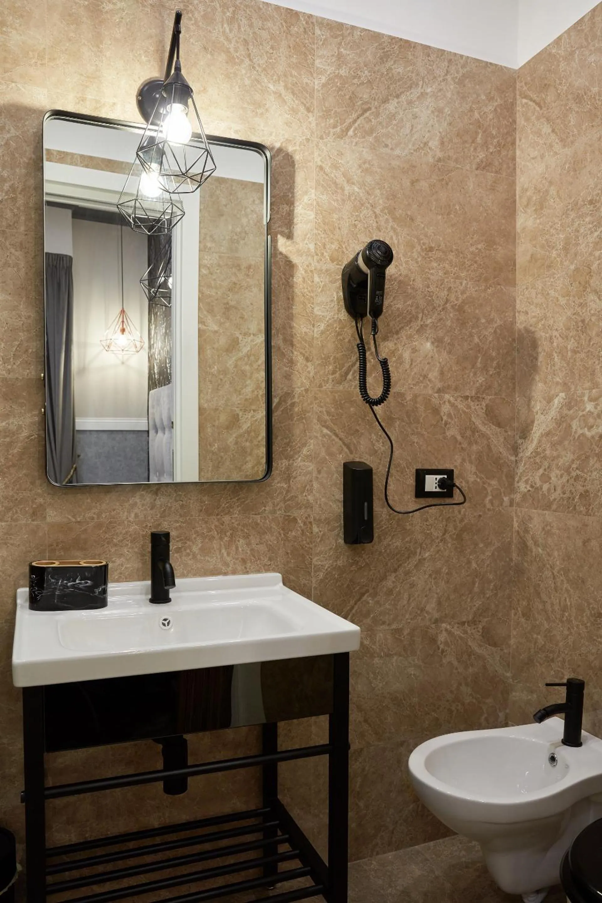 Bathroom in Hotel Roma Vaticano