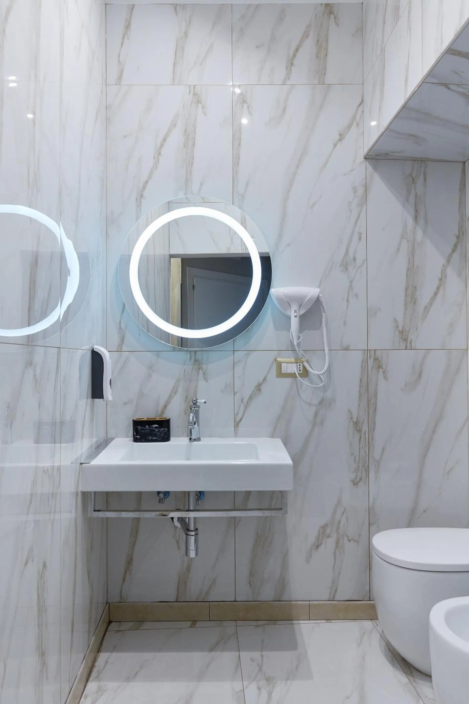 Bathroom in Hotel Roma Vaticano