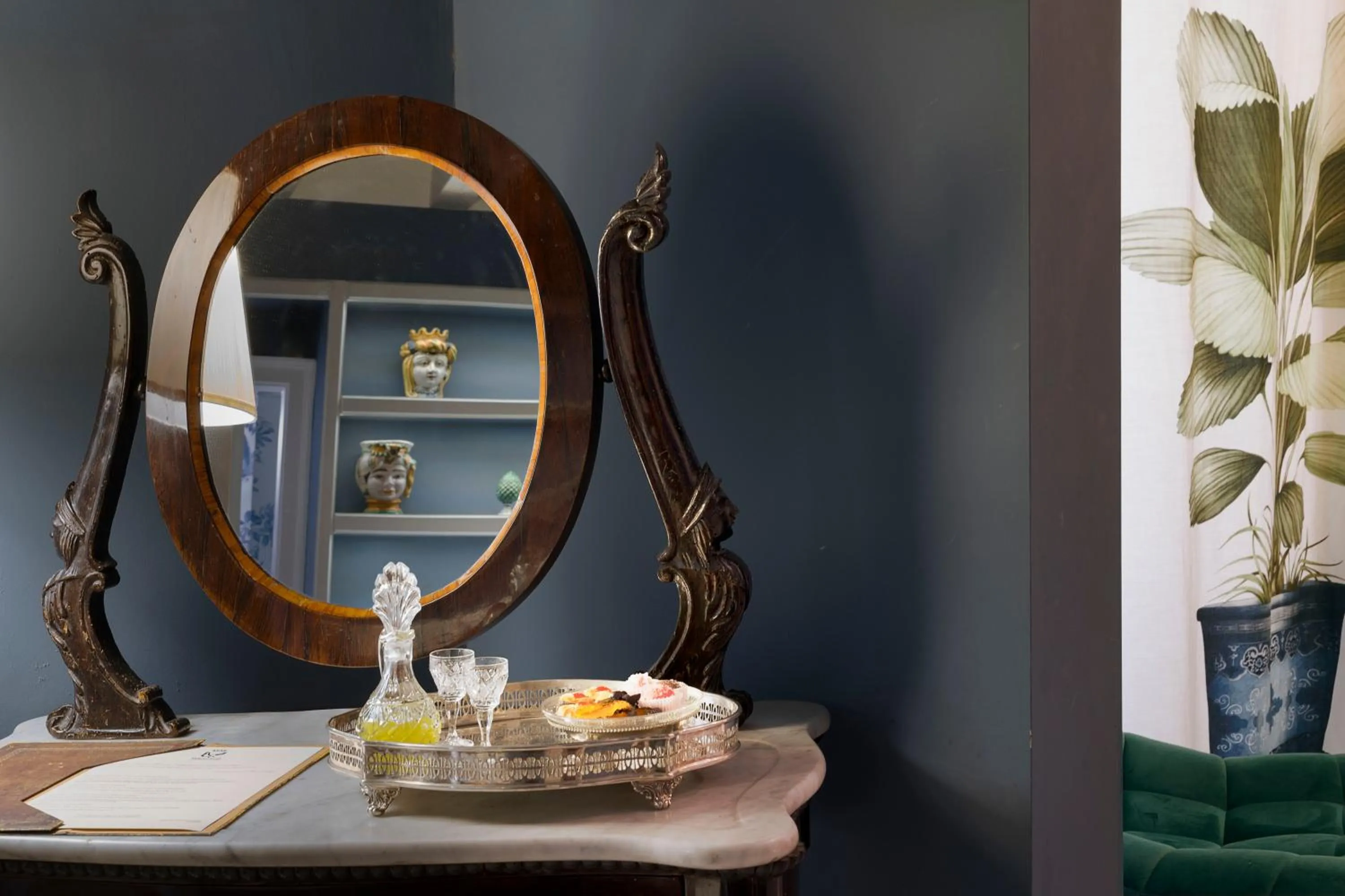 Breakfast in Palazzo Arone dei Baroni di Valentino