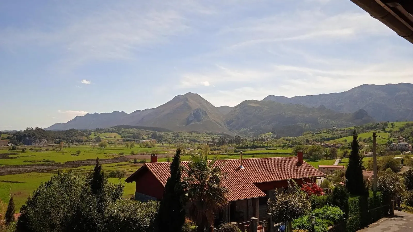 Mountain view in Hotel La Llosona