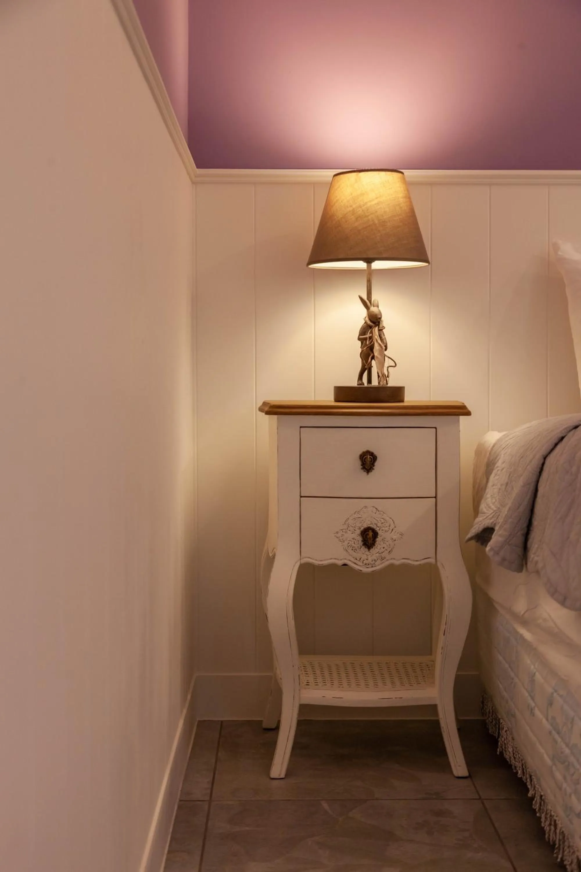 Bed in Rambling Snail