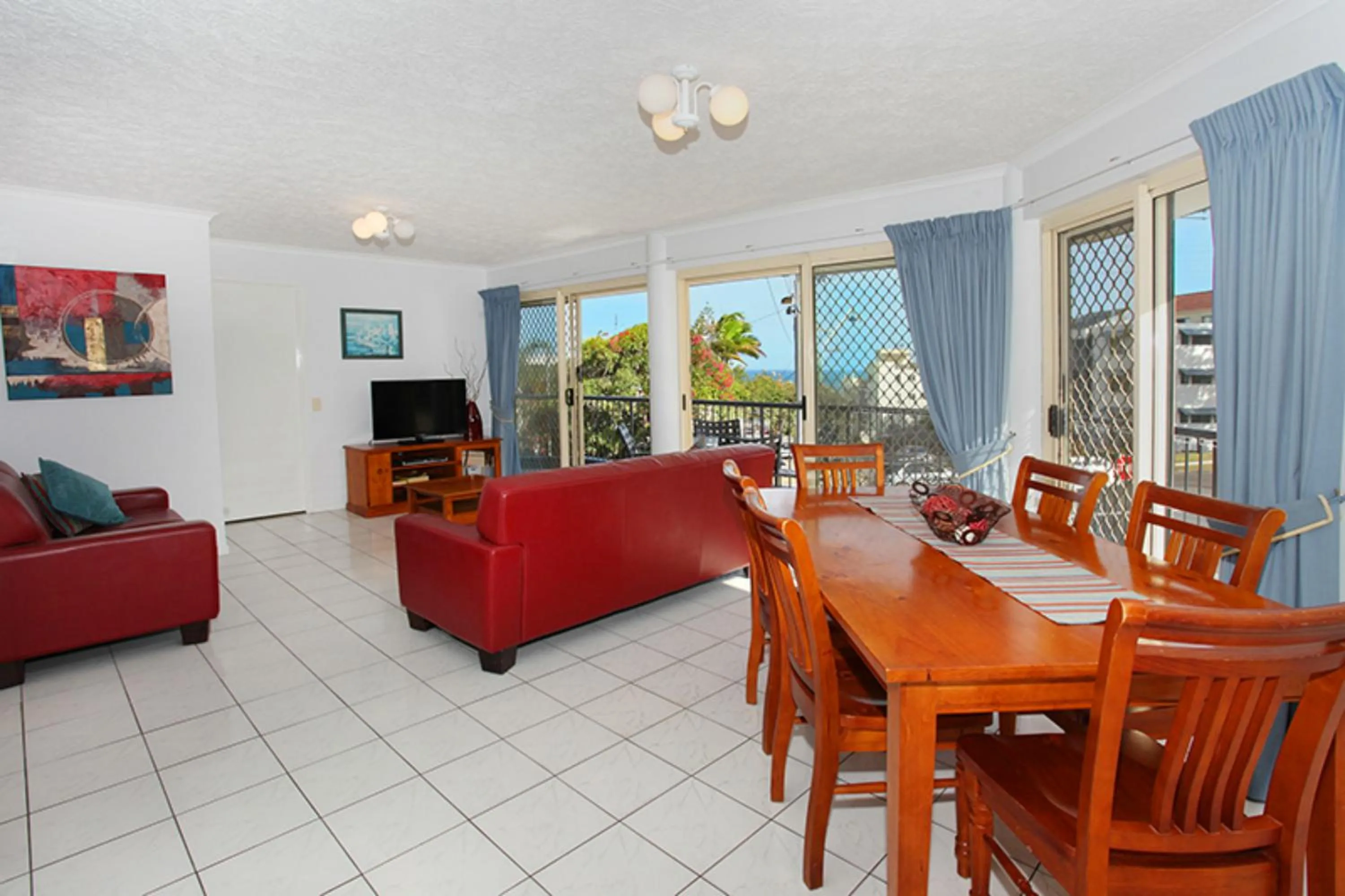 Living room in Kings Way Apartments