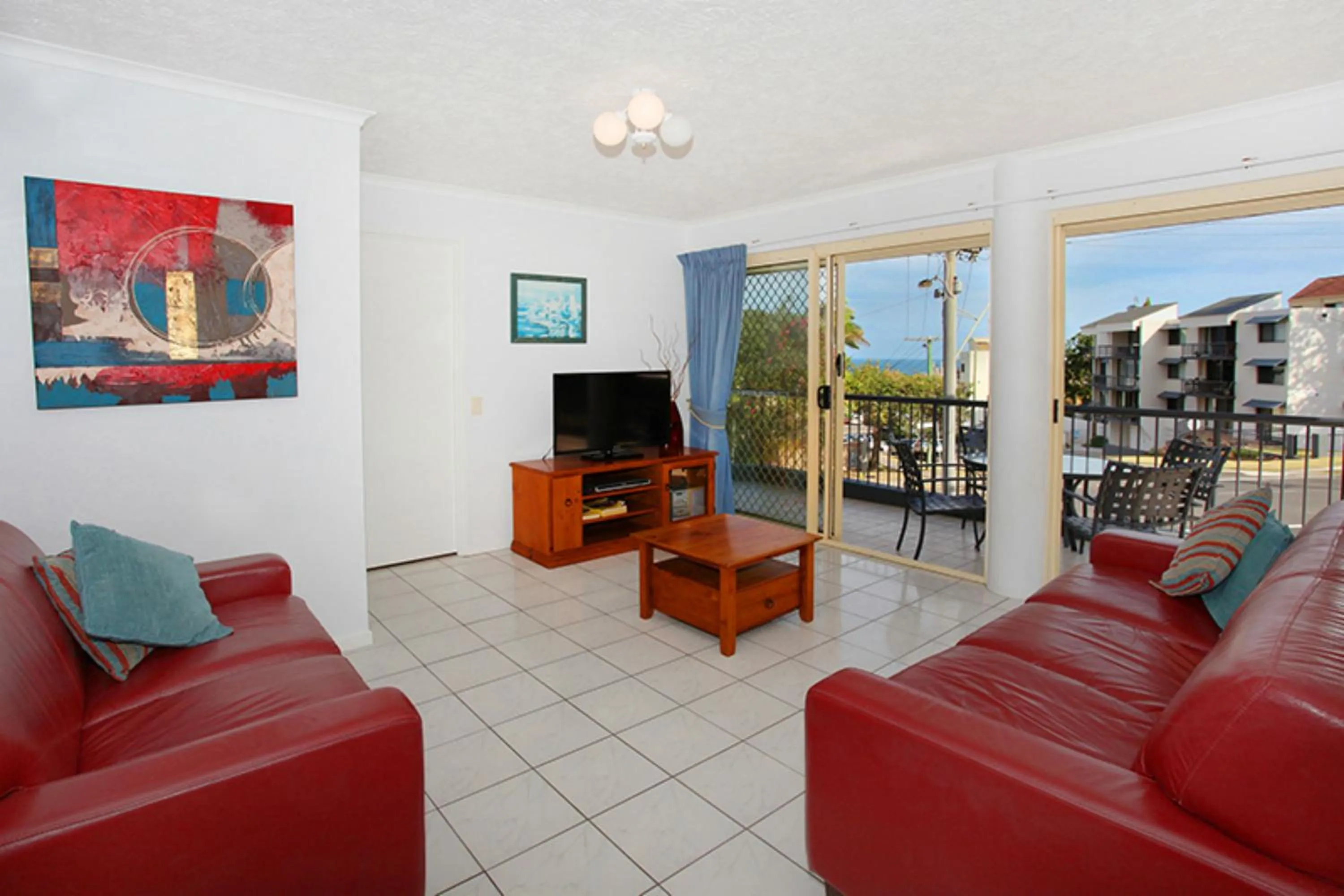 Living room in Kings Way Apartments