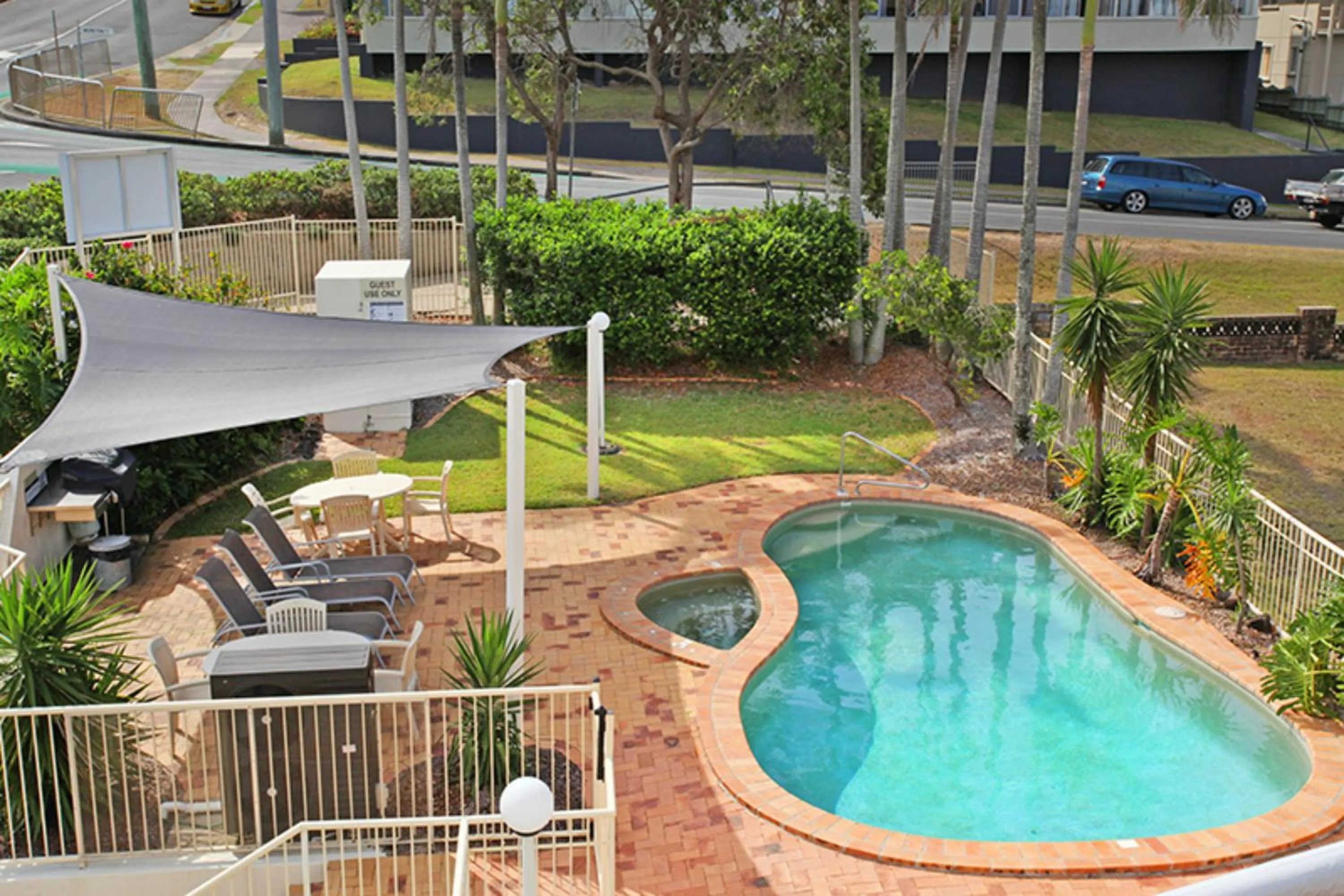 Swimming pool in Kings Way Apartments