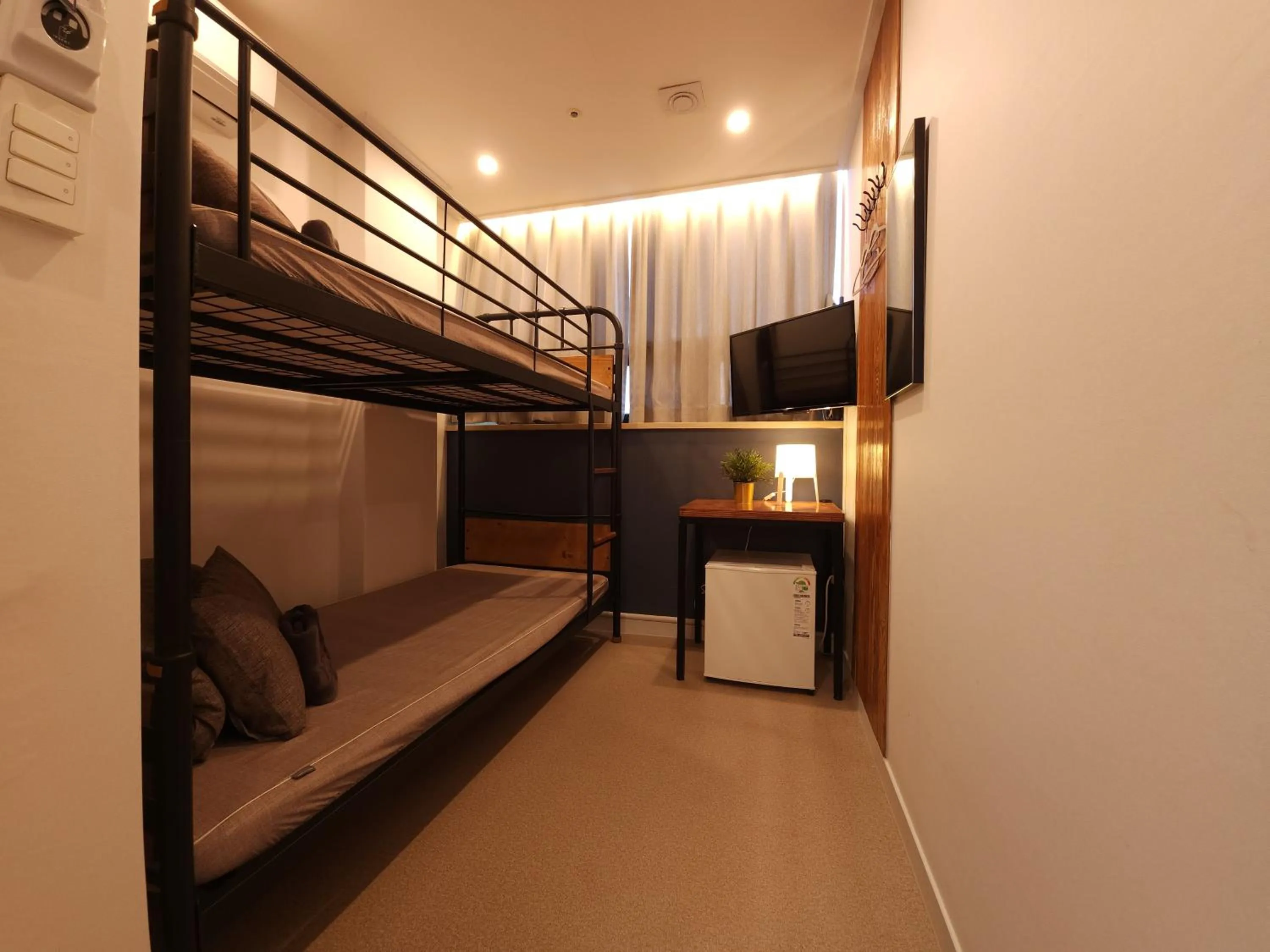 Bed in OYO Hostel Myeongdong 3