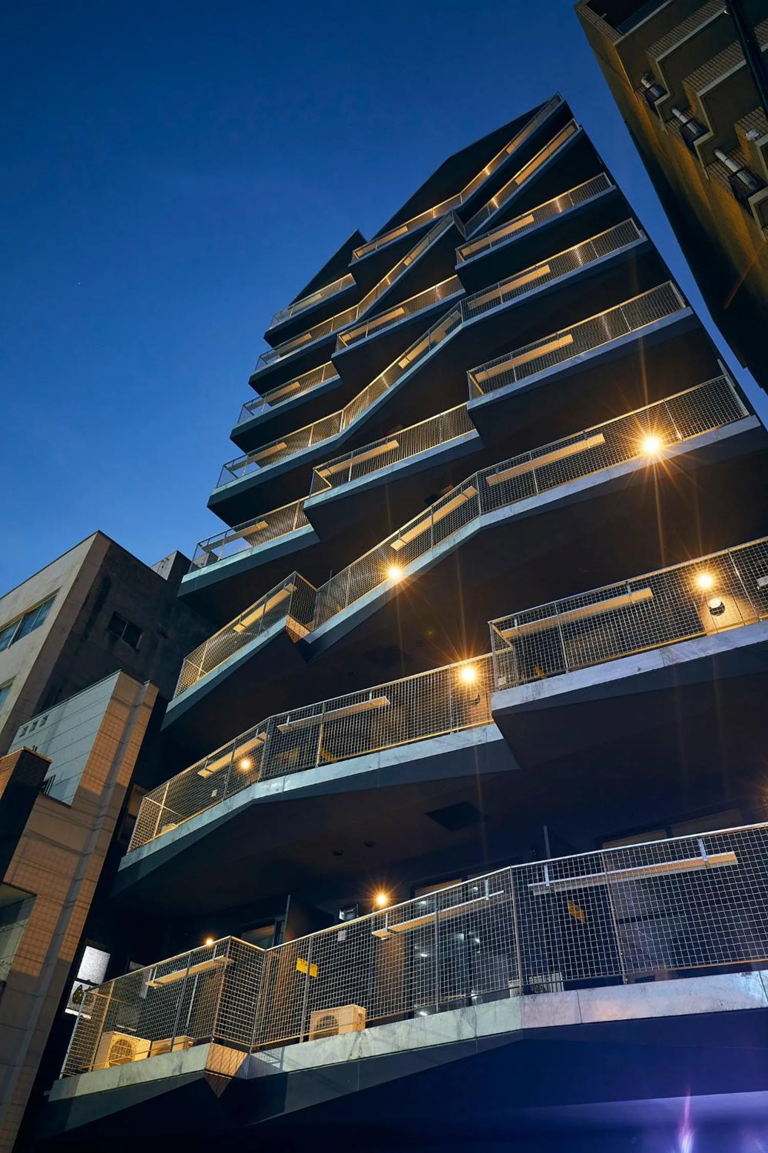 Property building in Montana Flat Yebisu