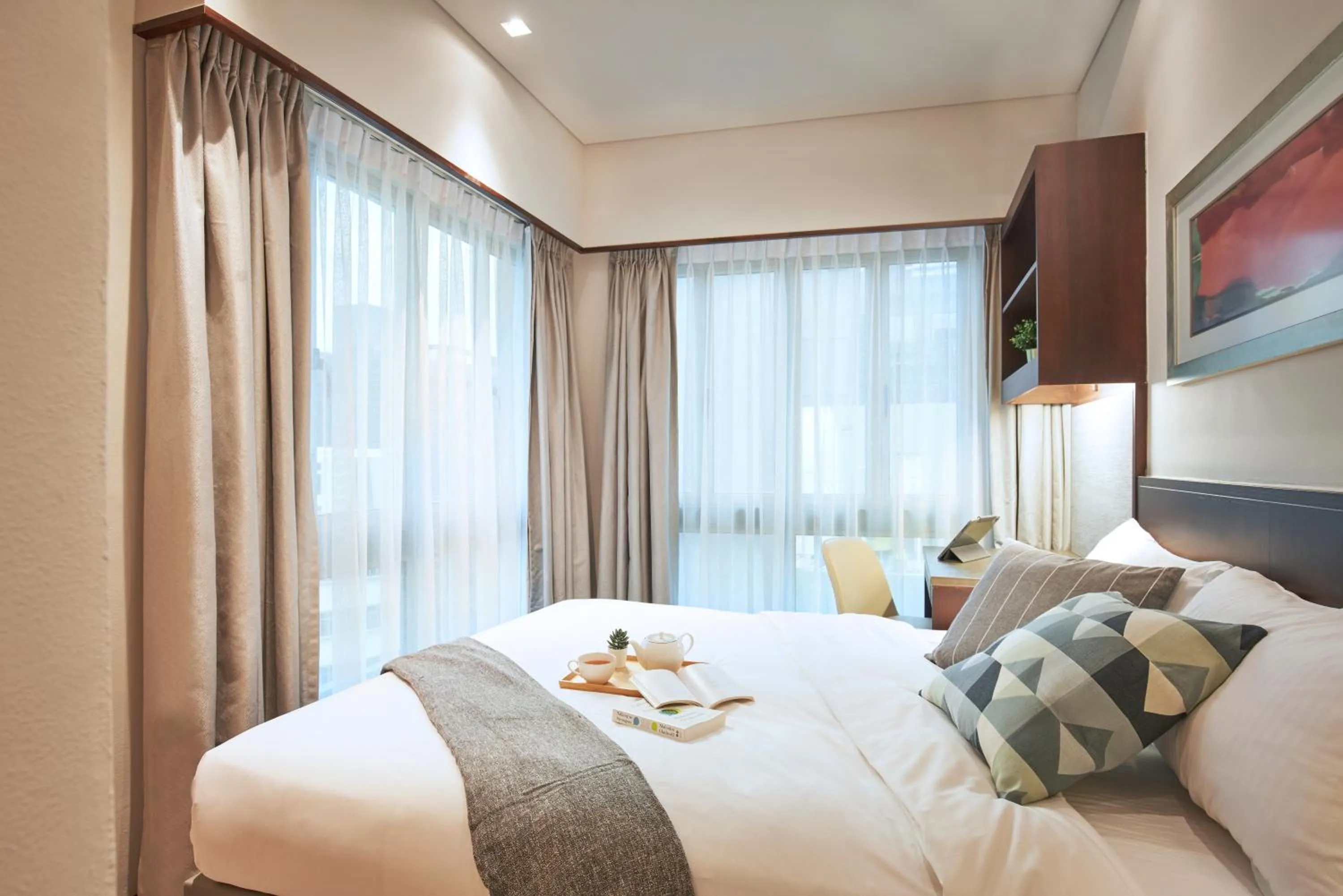 Bedroom, Bed in Somerset Bencoolen Singapore