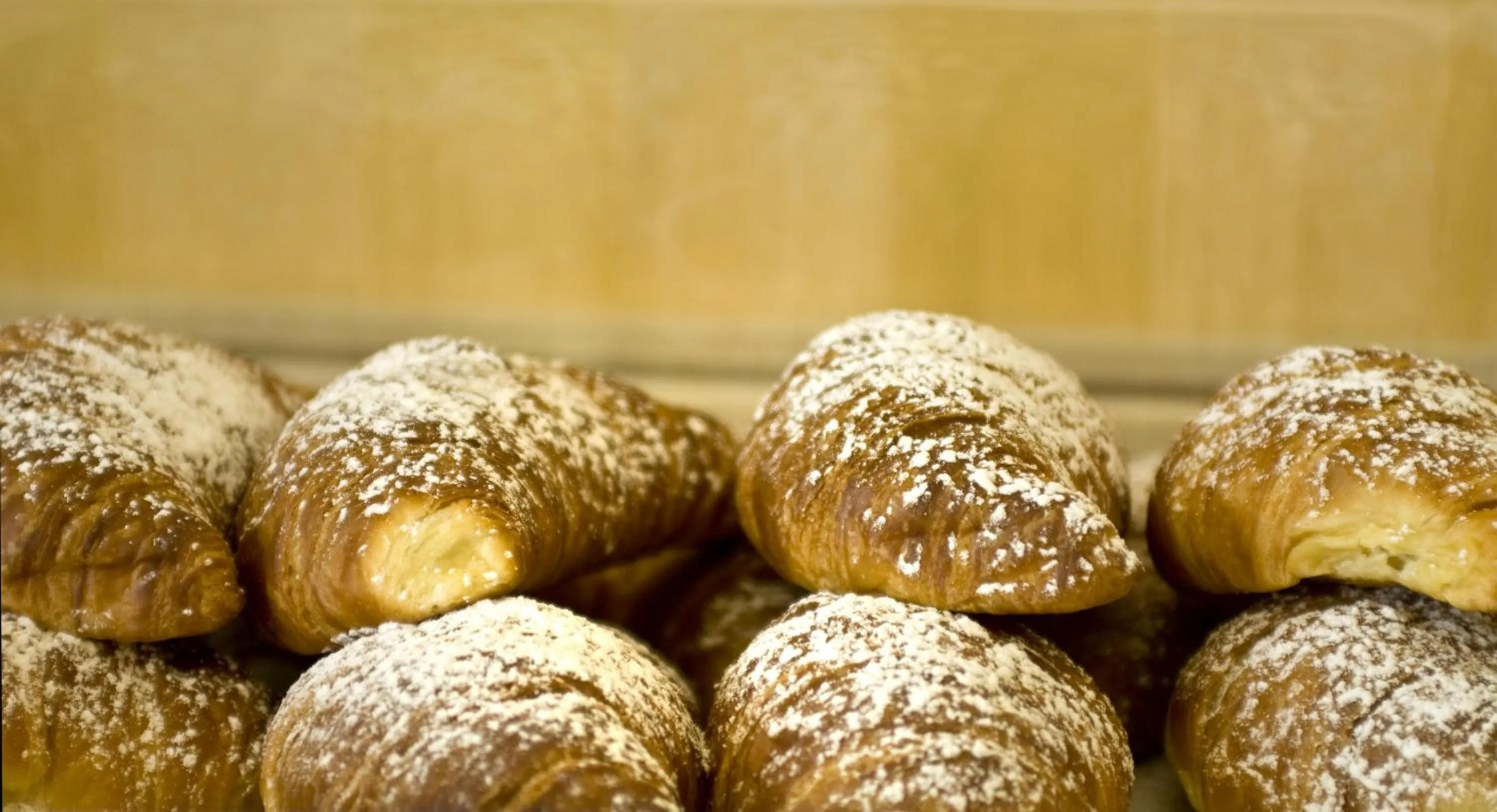 Food close-up in Hotel La Campagnola 1926