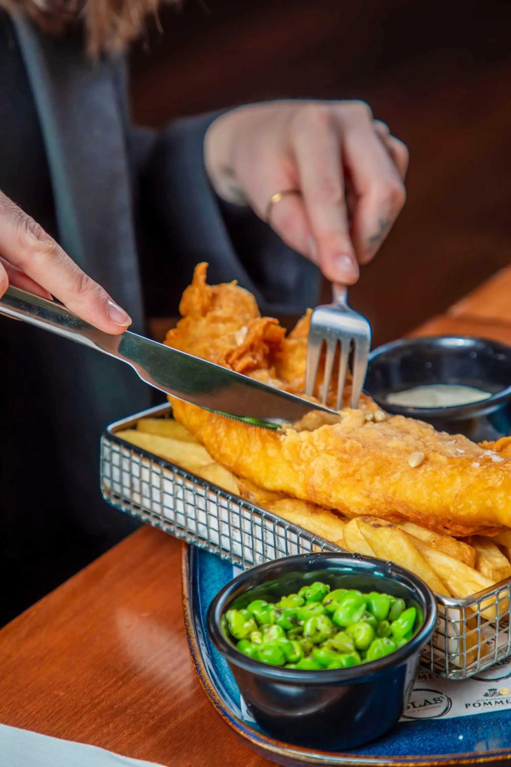 Restaurant/places to eat in Radisson Blu Hotel, Cardiff