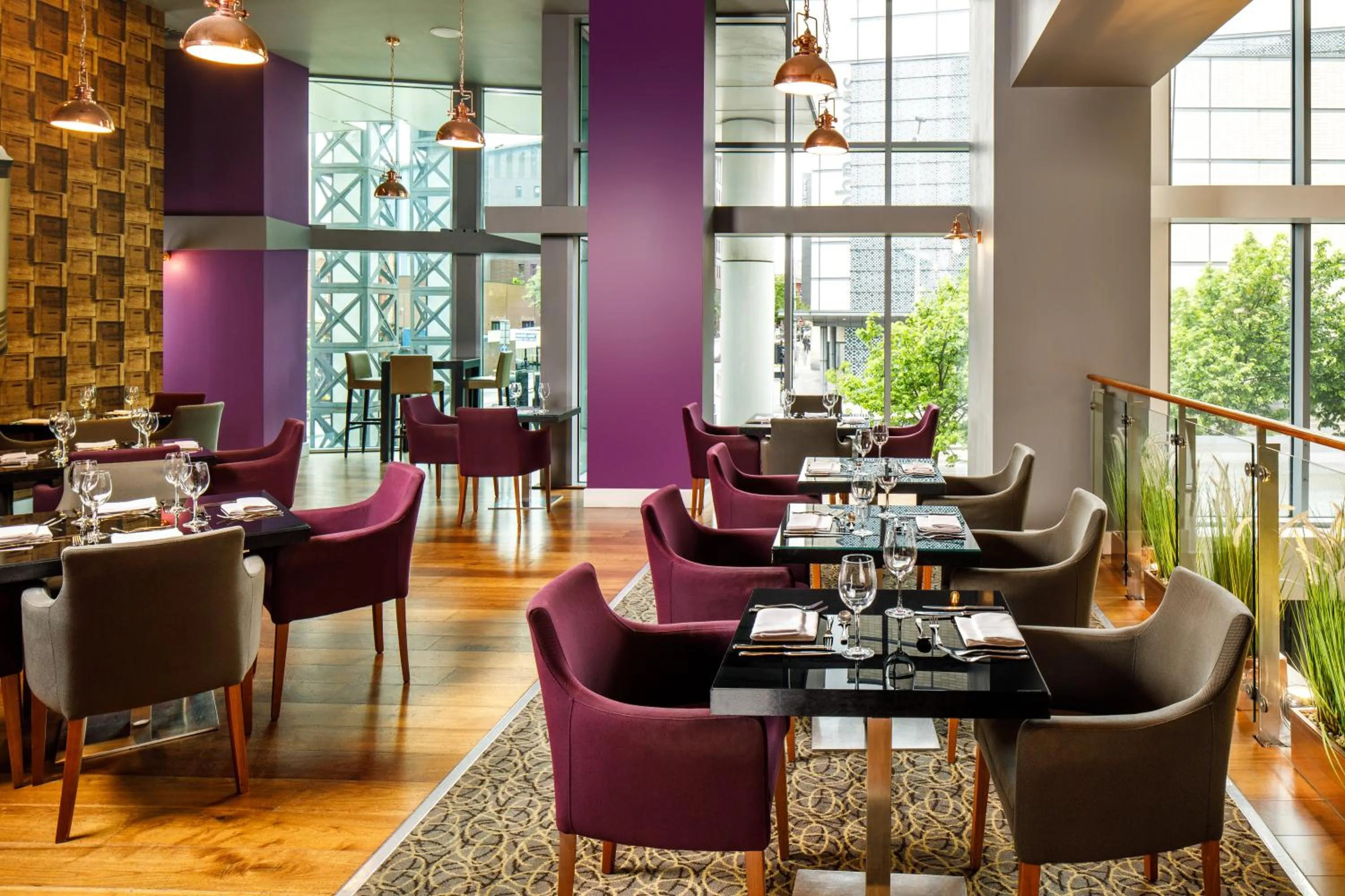 Restaurant/places to eat in Radisson Blu Hotel, Cardiff