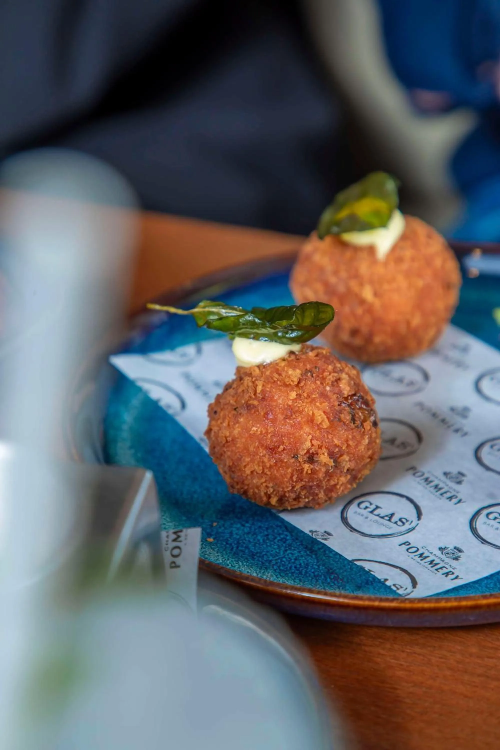 Restaurant/places to eat in Radisson Blu Hotel, Cardiff