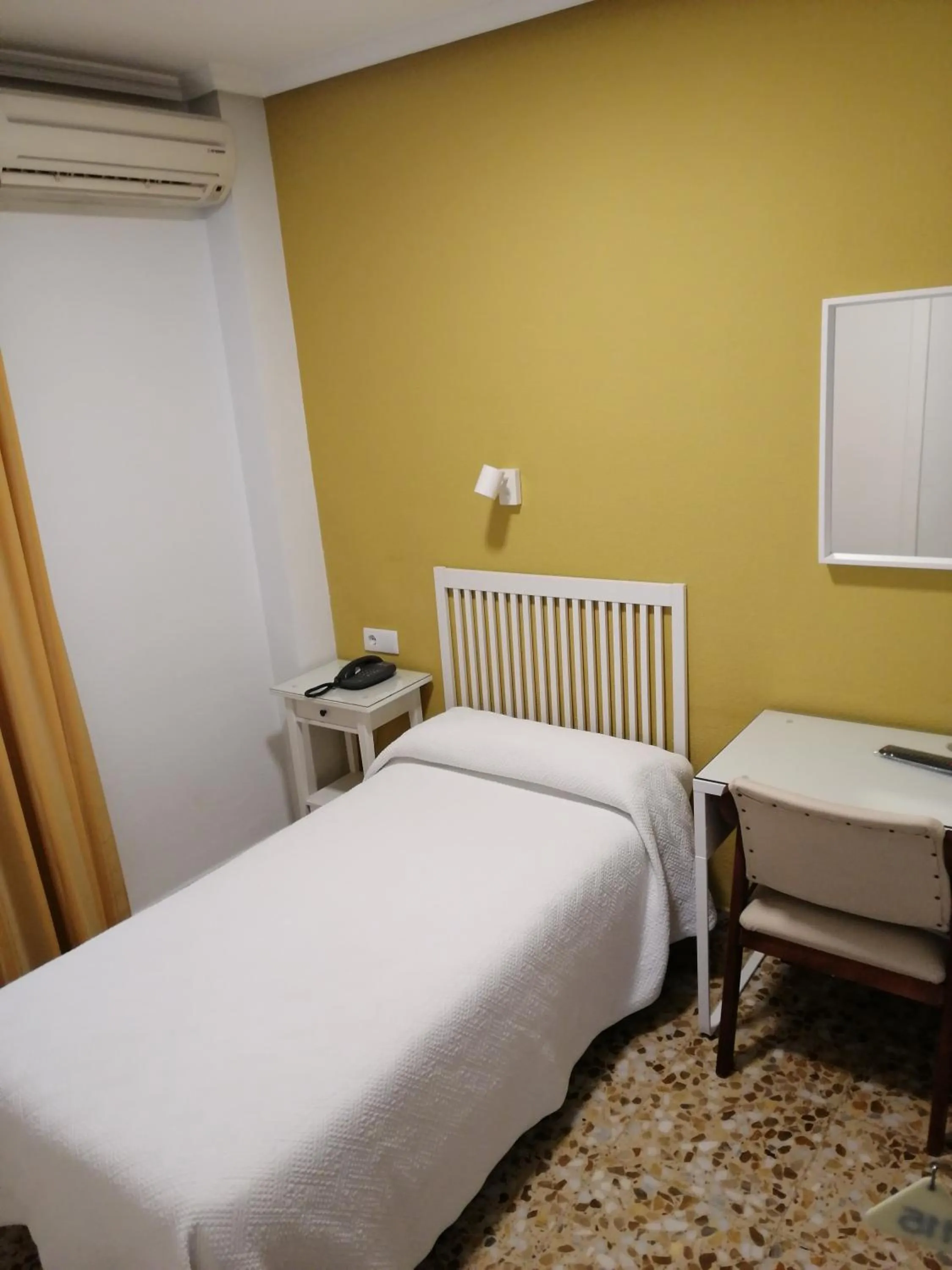 Bed in Hotel Los Angeles