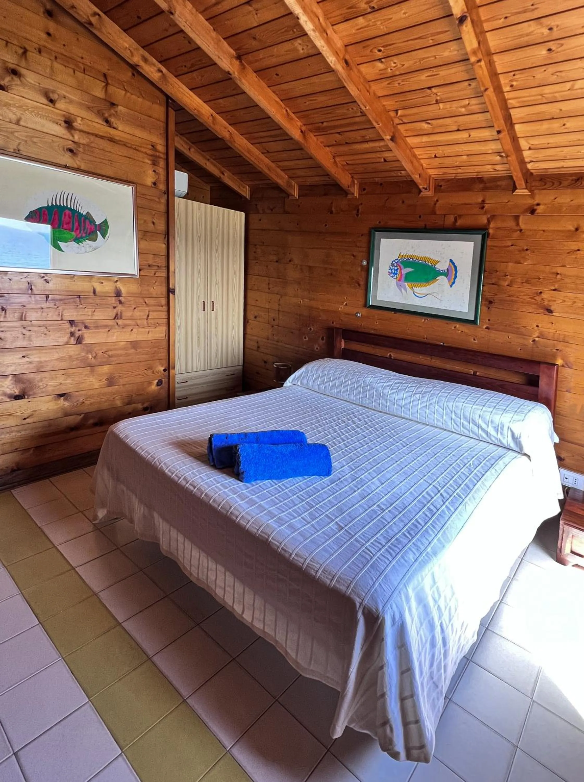 Bed in Aeneas' Landing Resort