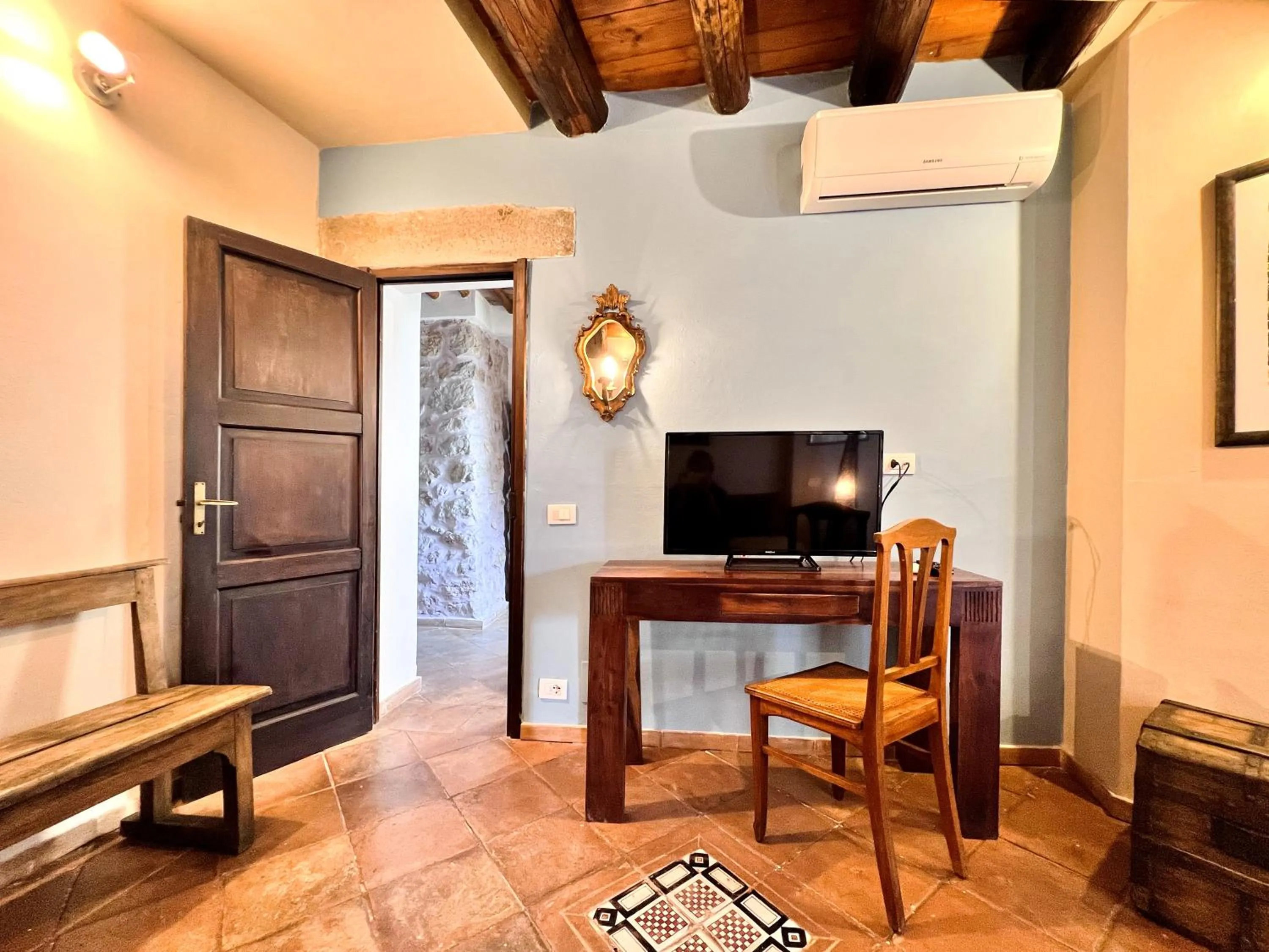 Aeneas' Landing Resort