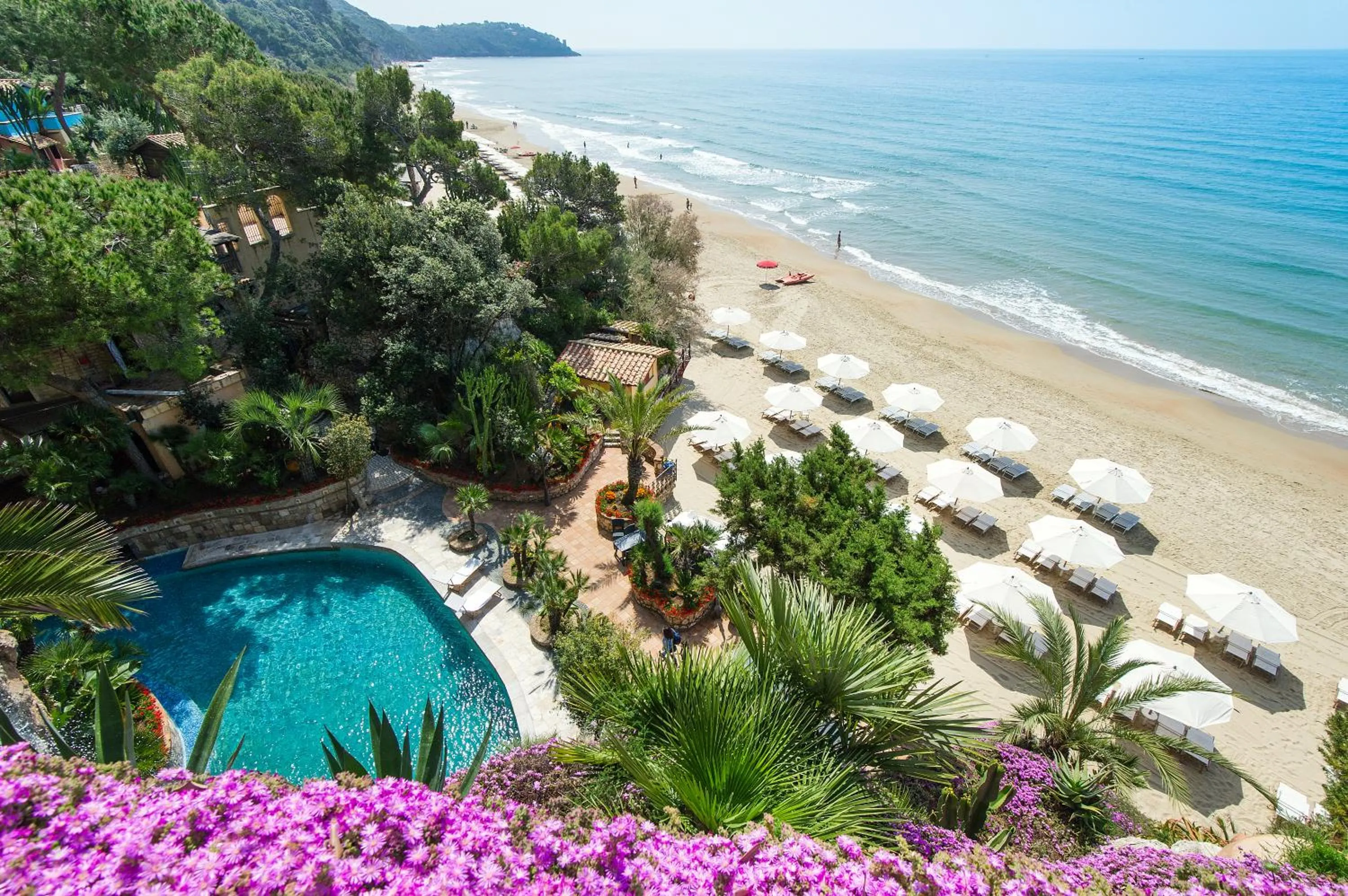 Day in Aeneas' Landing Resort