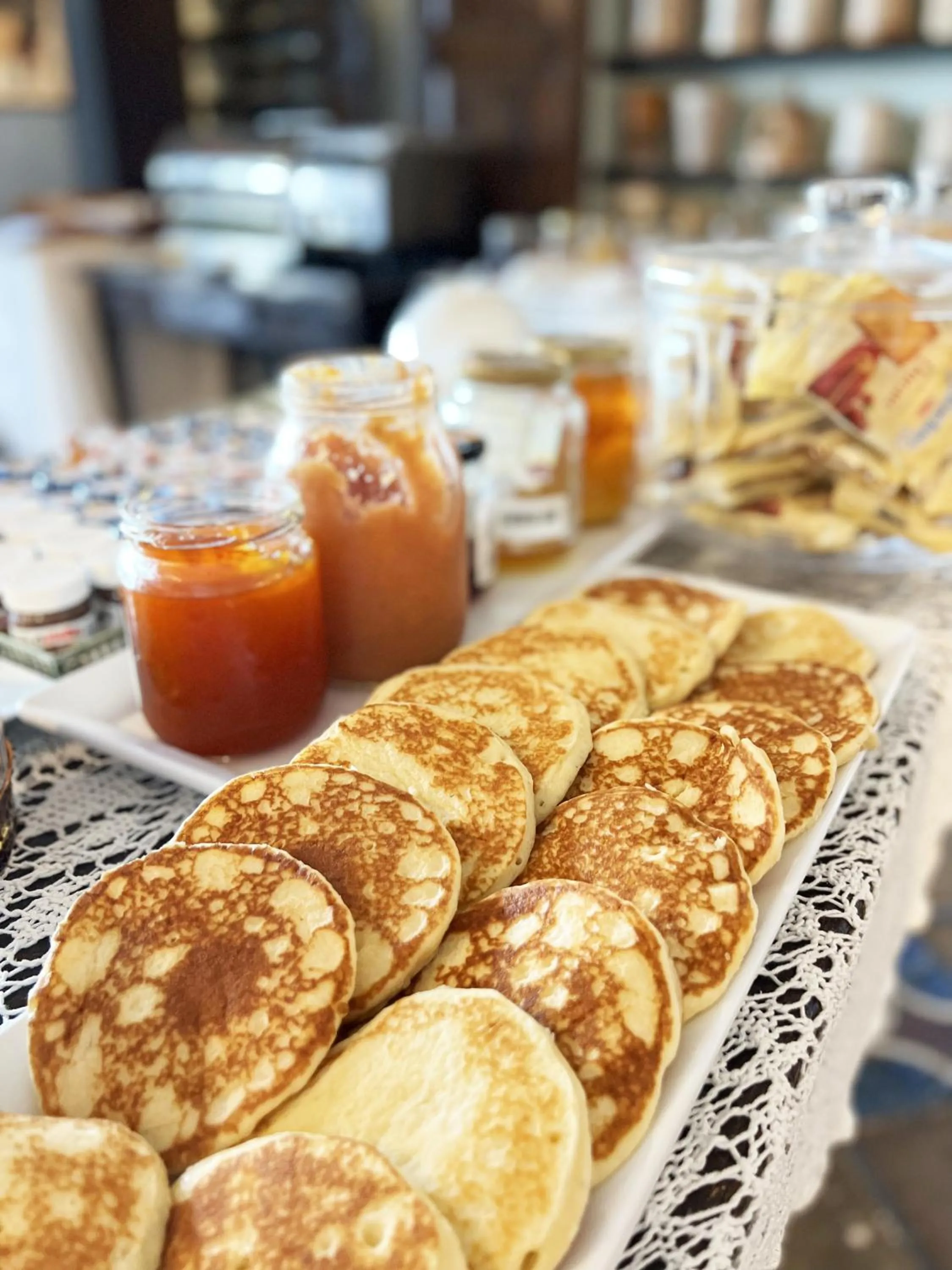 Food and drinks in Aeneas' Landing Resort