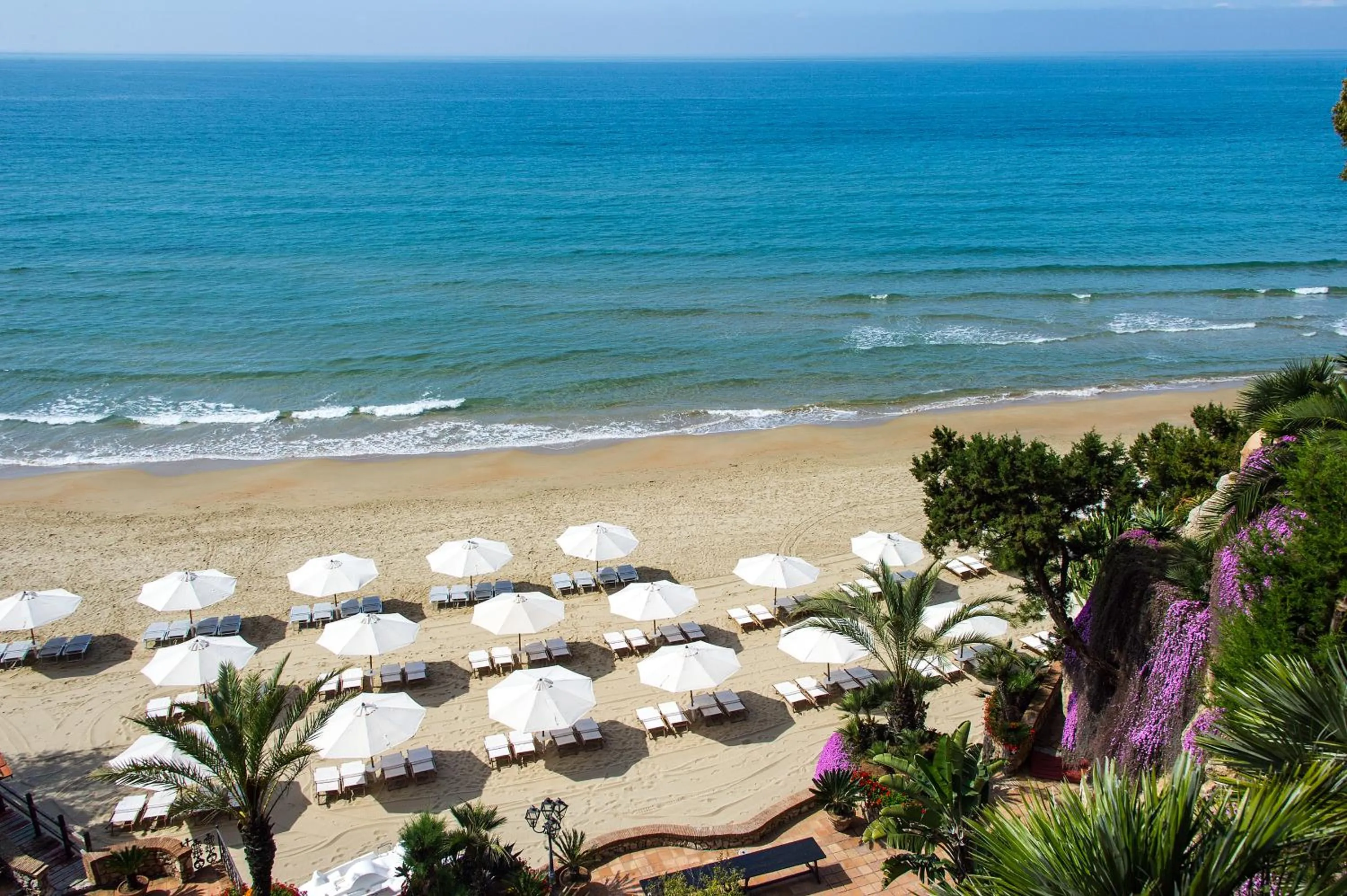 Day in Aeneas' Landing Resort