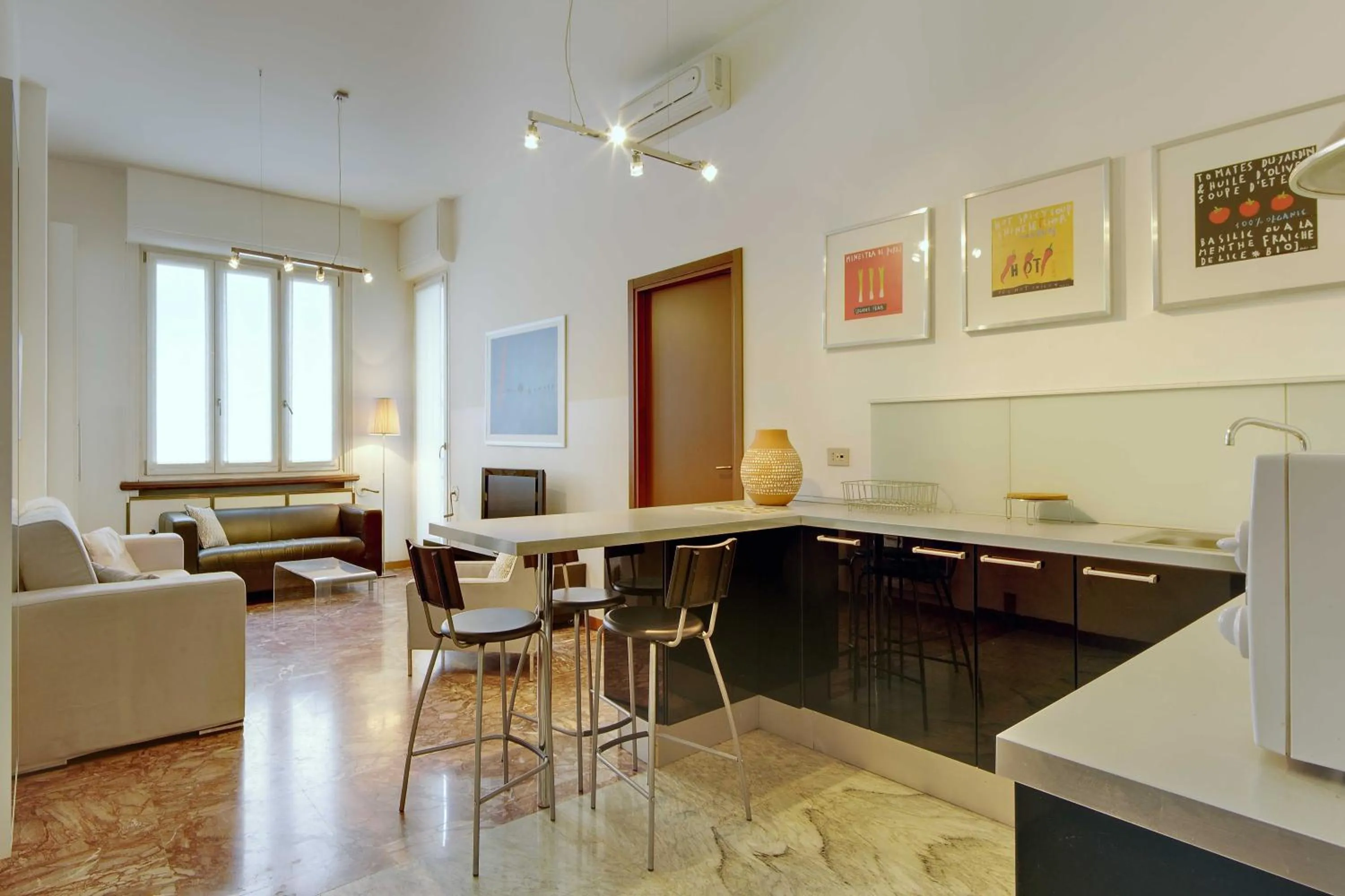 Kitchen or kitchenette in Milan Apartment Rental