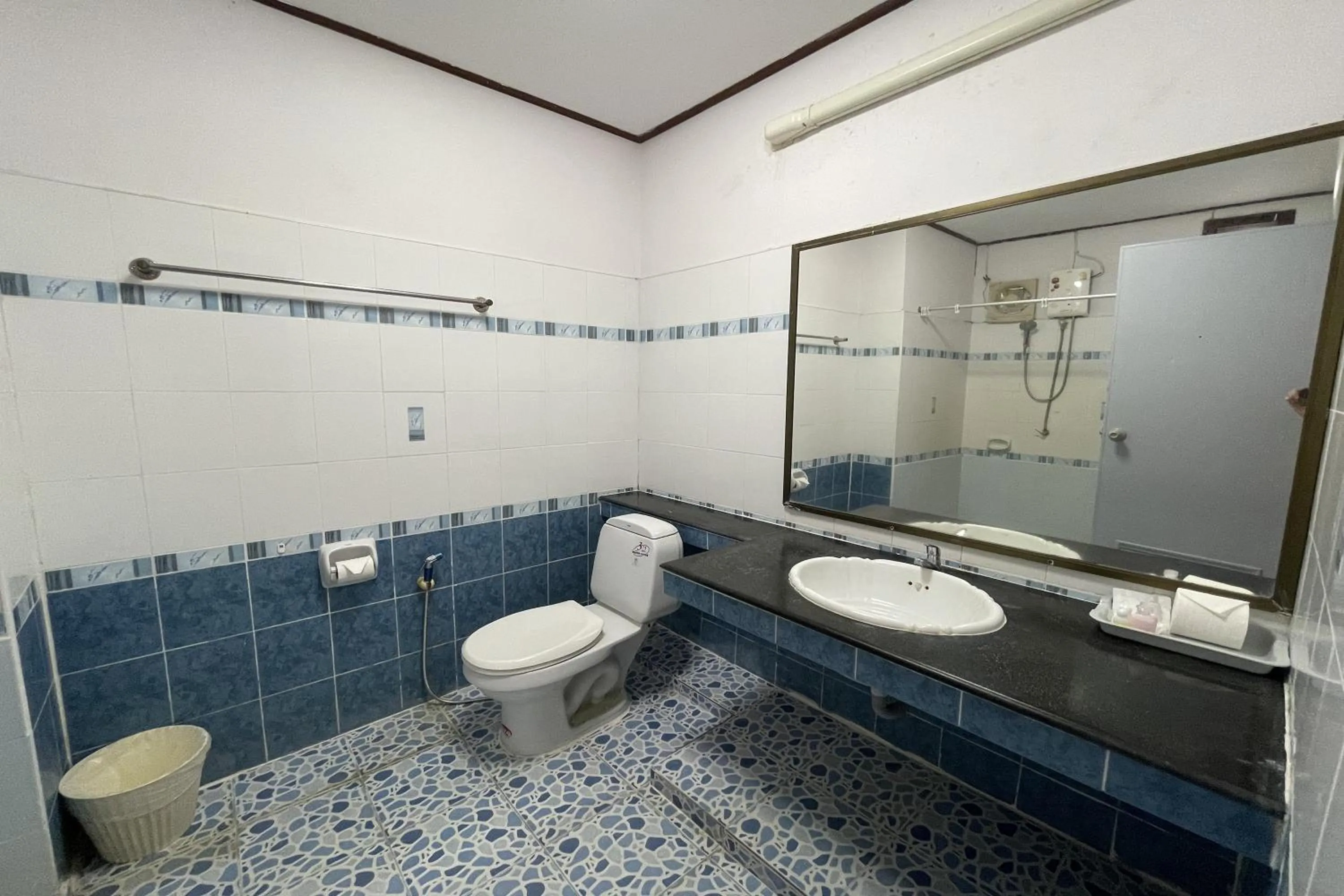Bathroom in Sea Breeze Bungalow