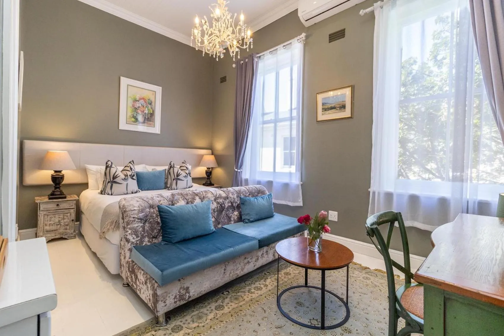 Bed in The Willets Boutique Hotel