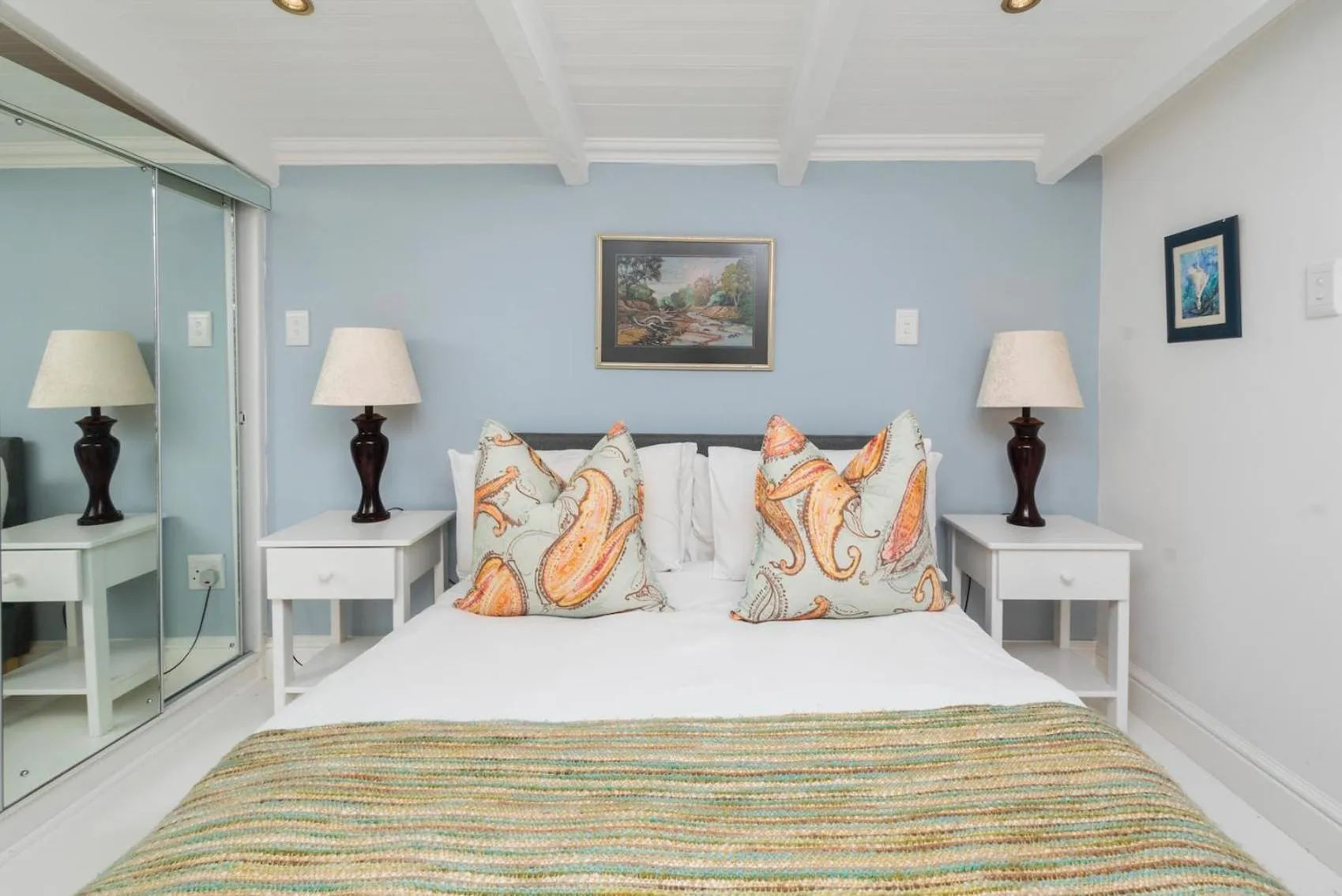 Bed in The Willets Boutique Hotel