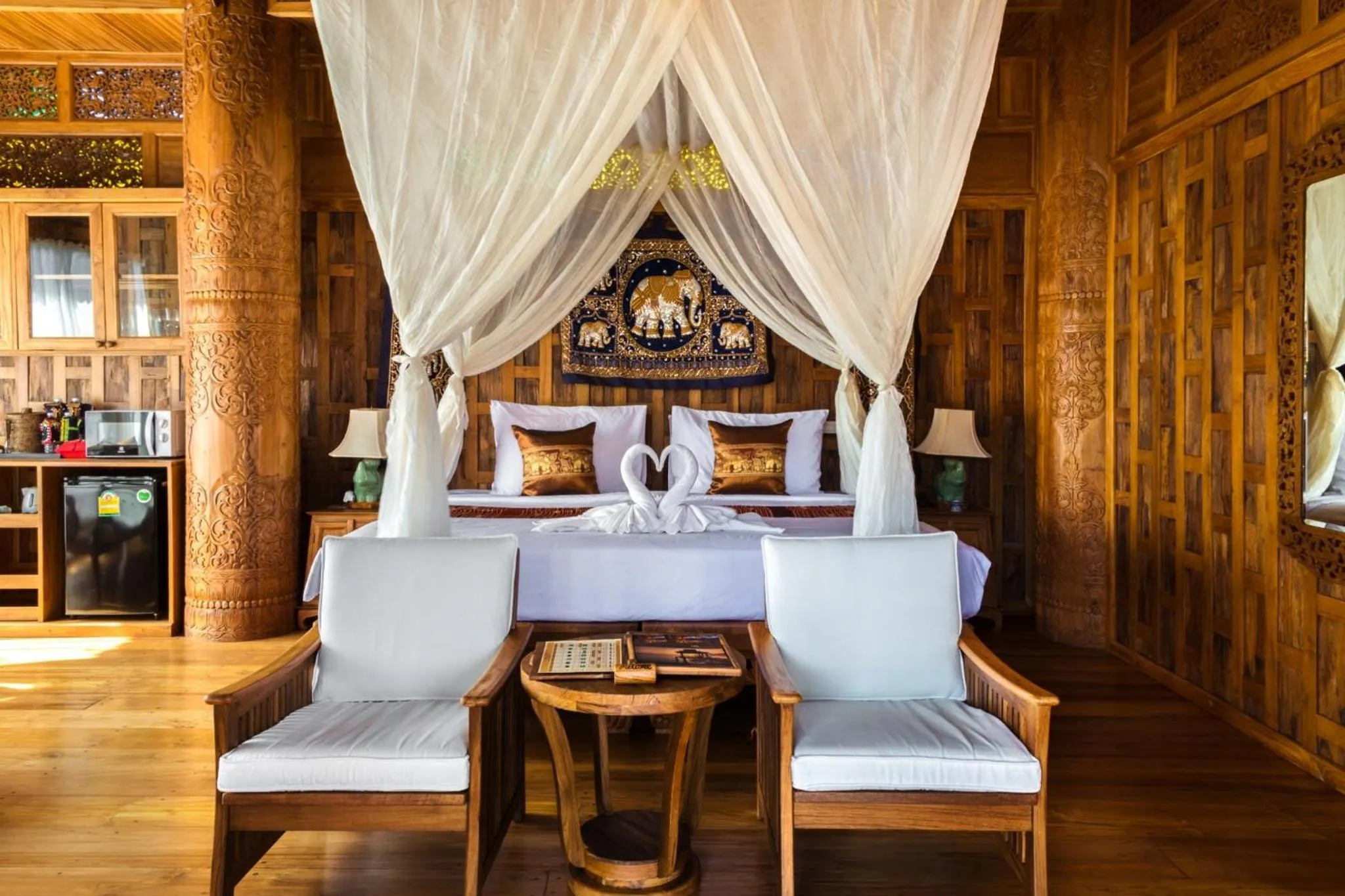 Bed in Santhiya Phuket Natai Resort & Spa