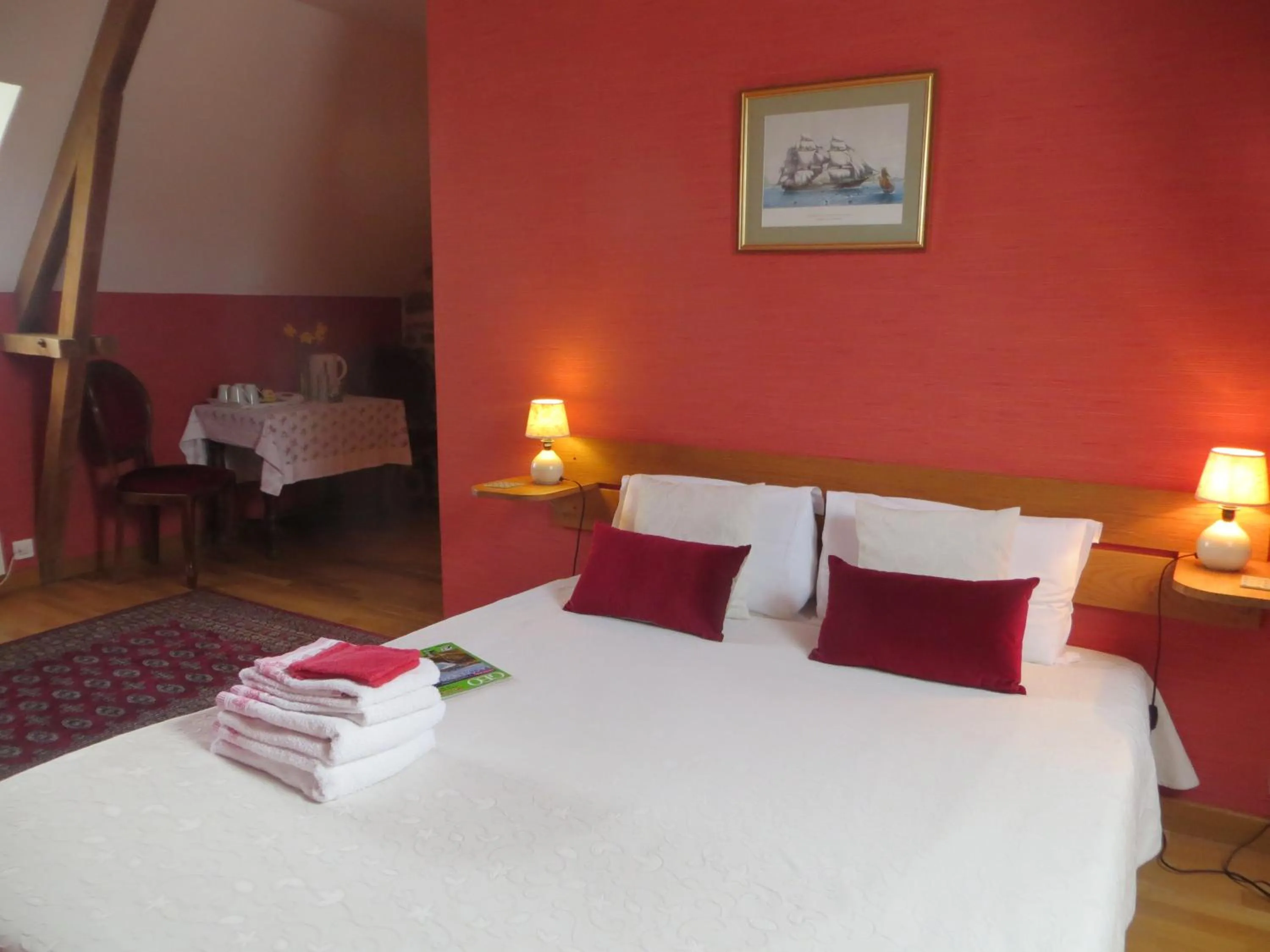 Bed in Les deux caps