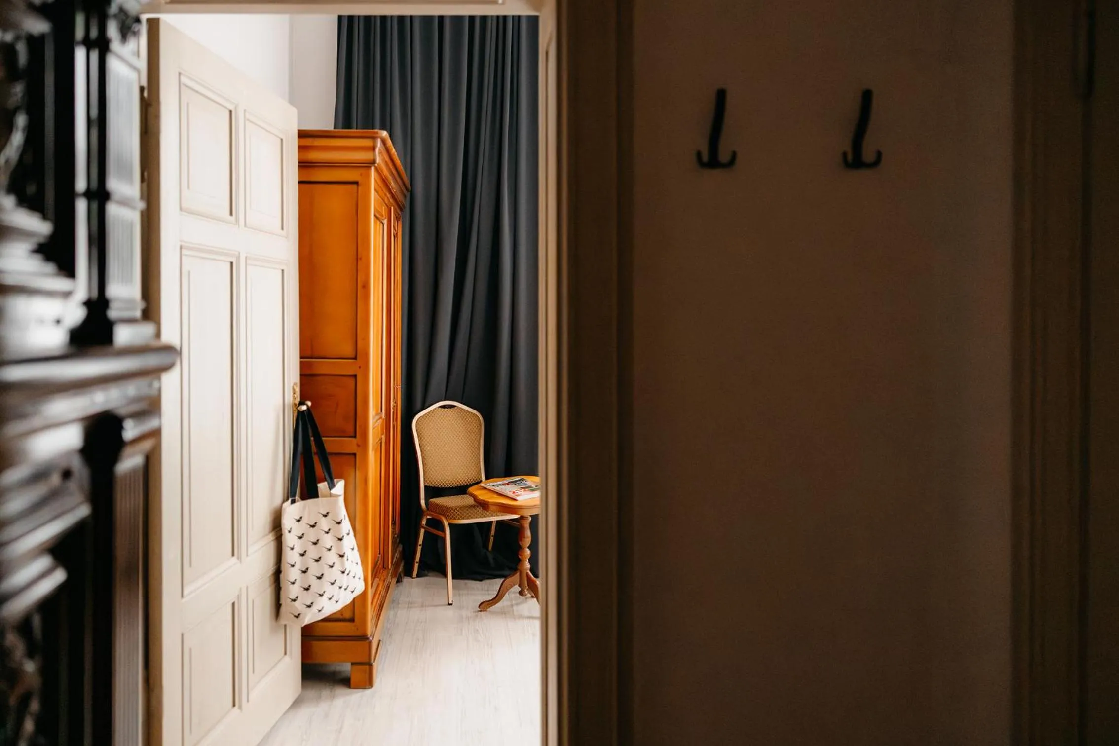 Folwark Wielka Wieś - Pałac pod Dębem