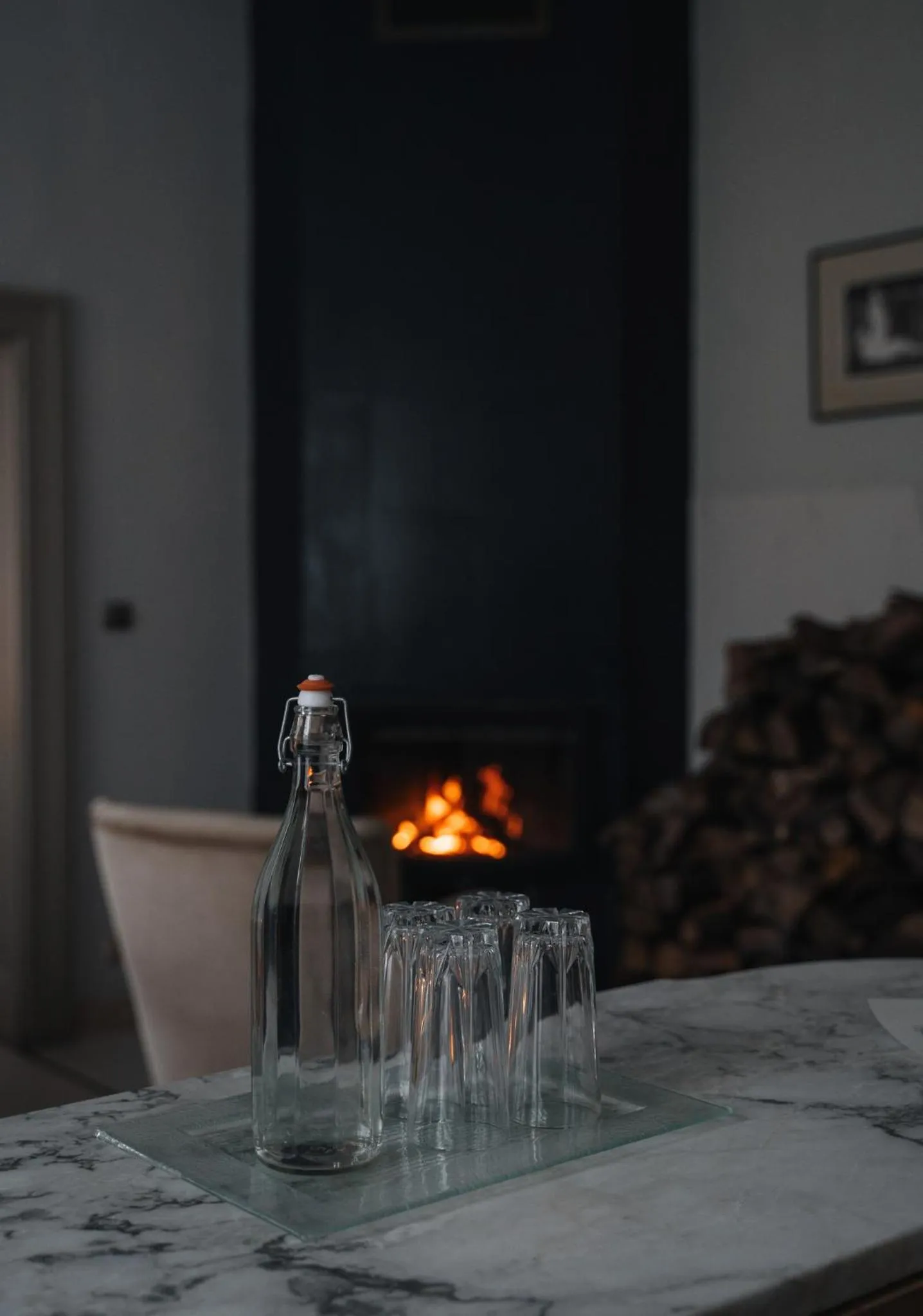 fireplace in Folwark Wielka Wieś - Pałac pod Dębem