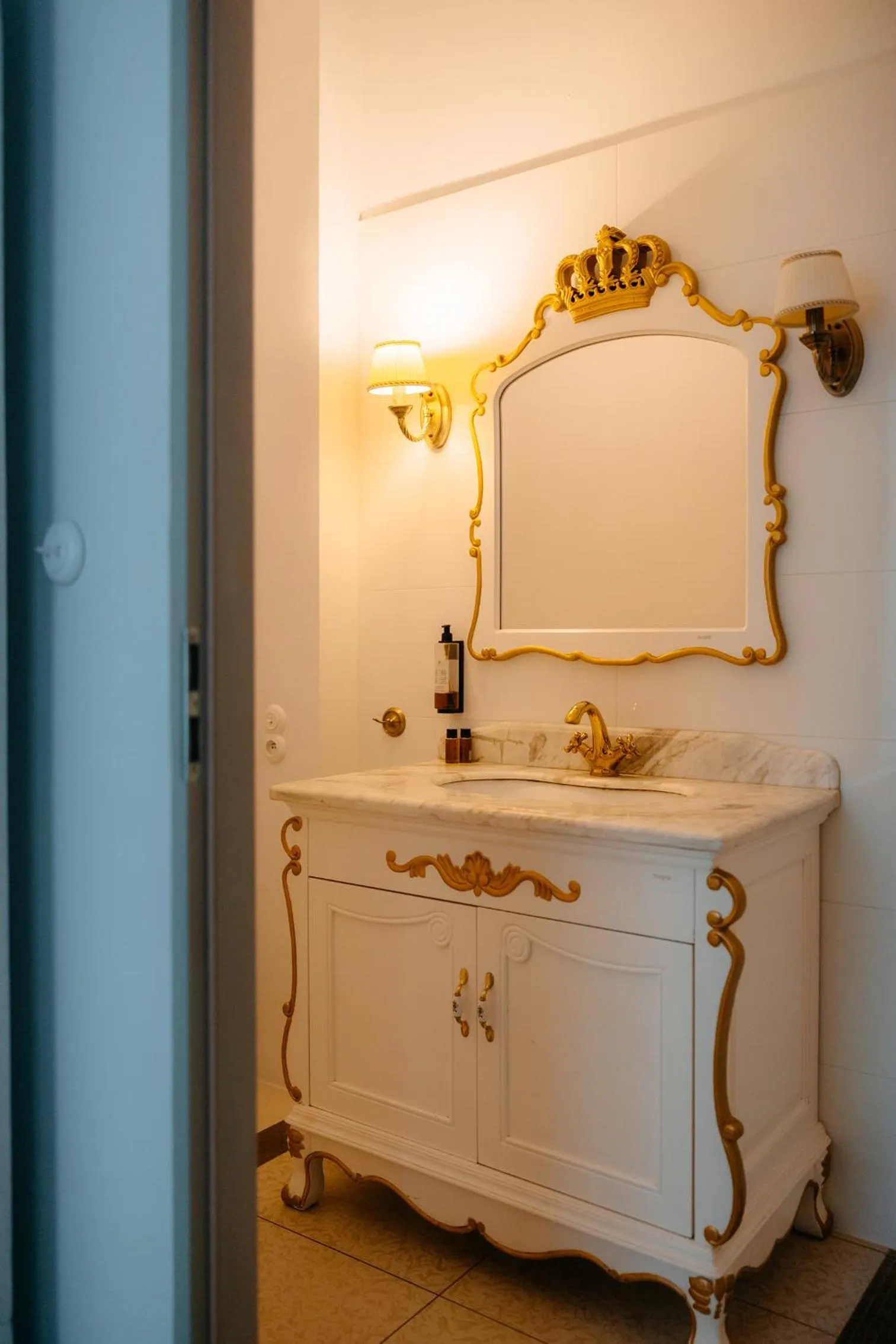 Folwark Wielka Wieś - Pałac pod Dębem