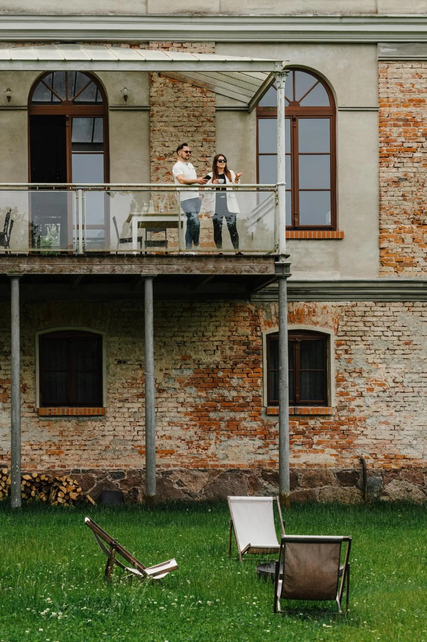 Folwark Wielka Wieś - Pałac pod Dębem