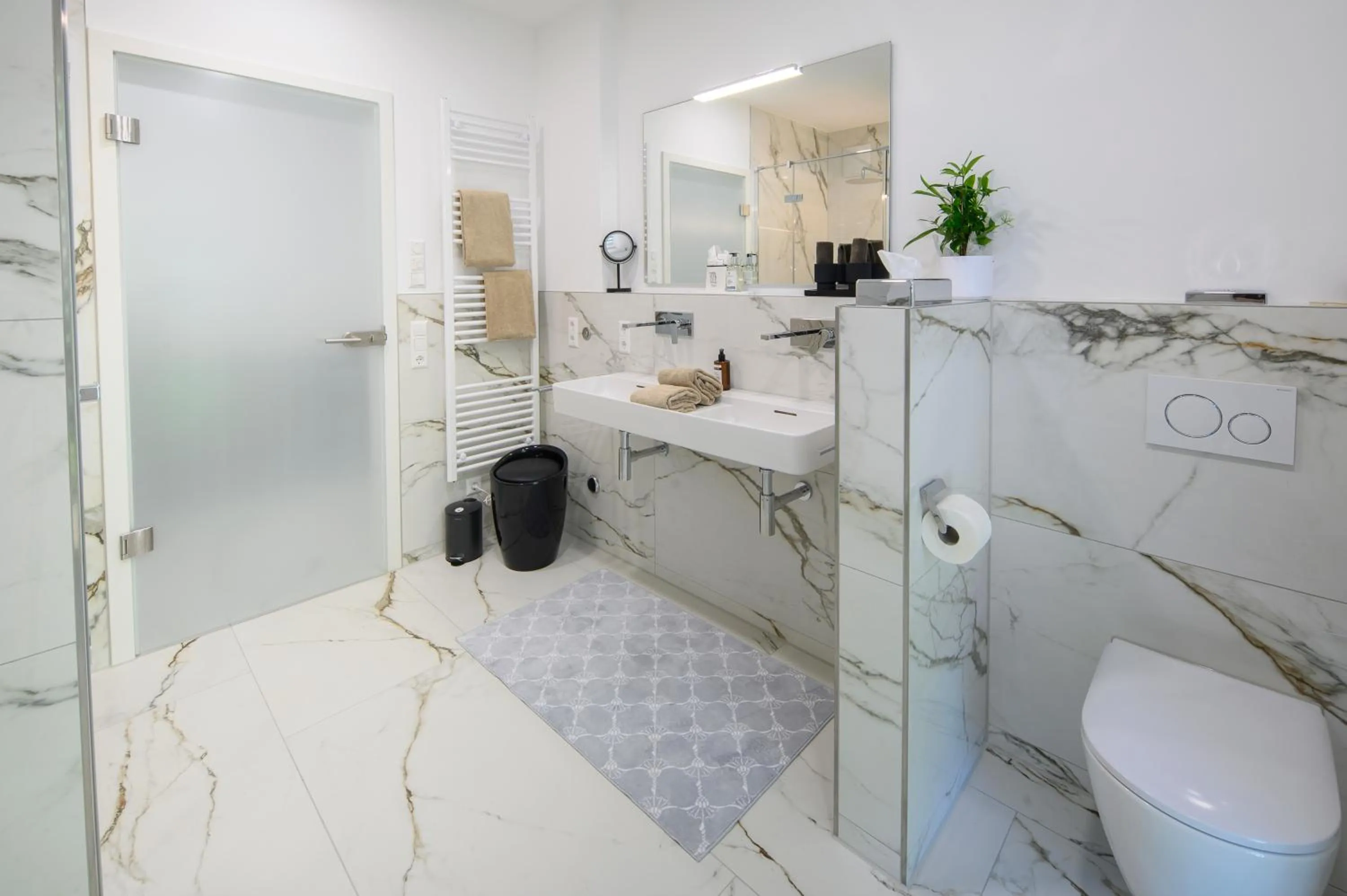 Bathroom in Hotel Heinzler am See