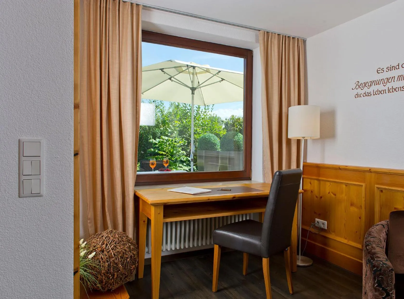 Photo of the whole room in Hotel Heinzler am See