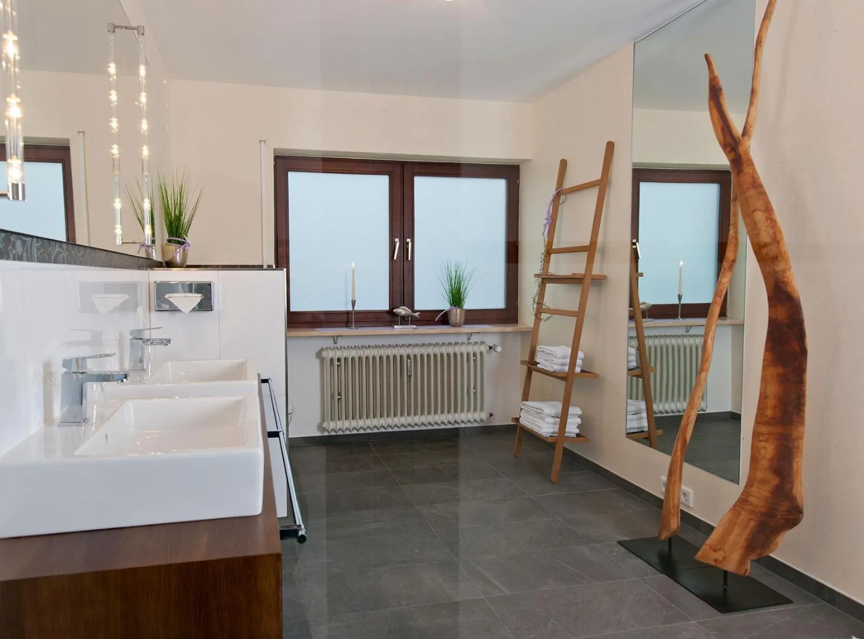 Bathroom in Hotel Heinzler am See