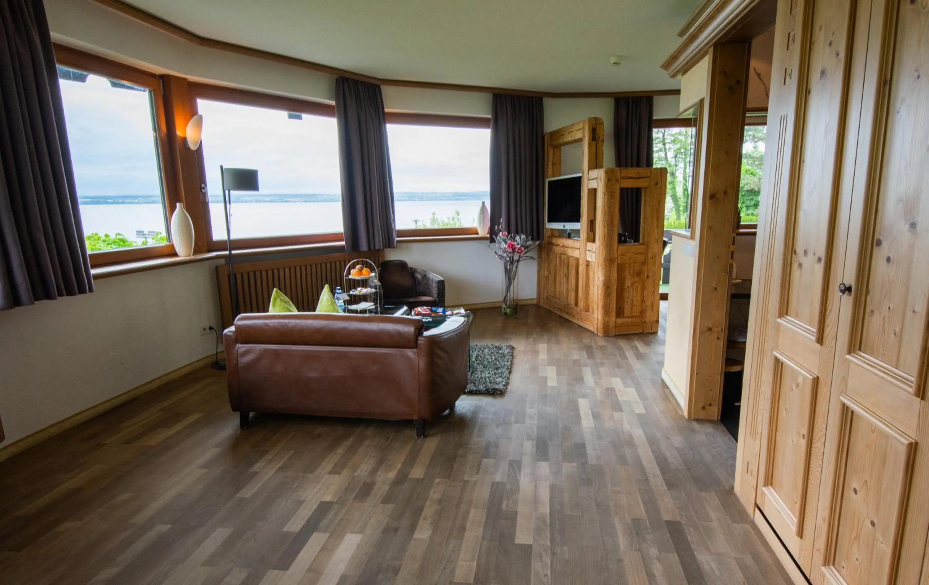 Photo of the whole room in Hotel Heinzler am See