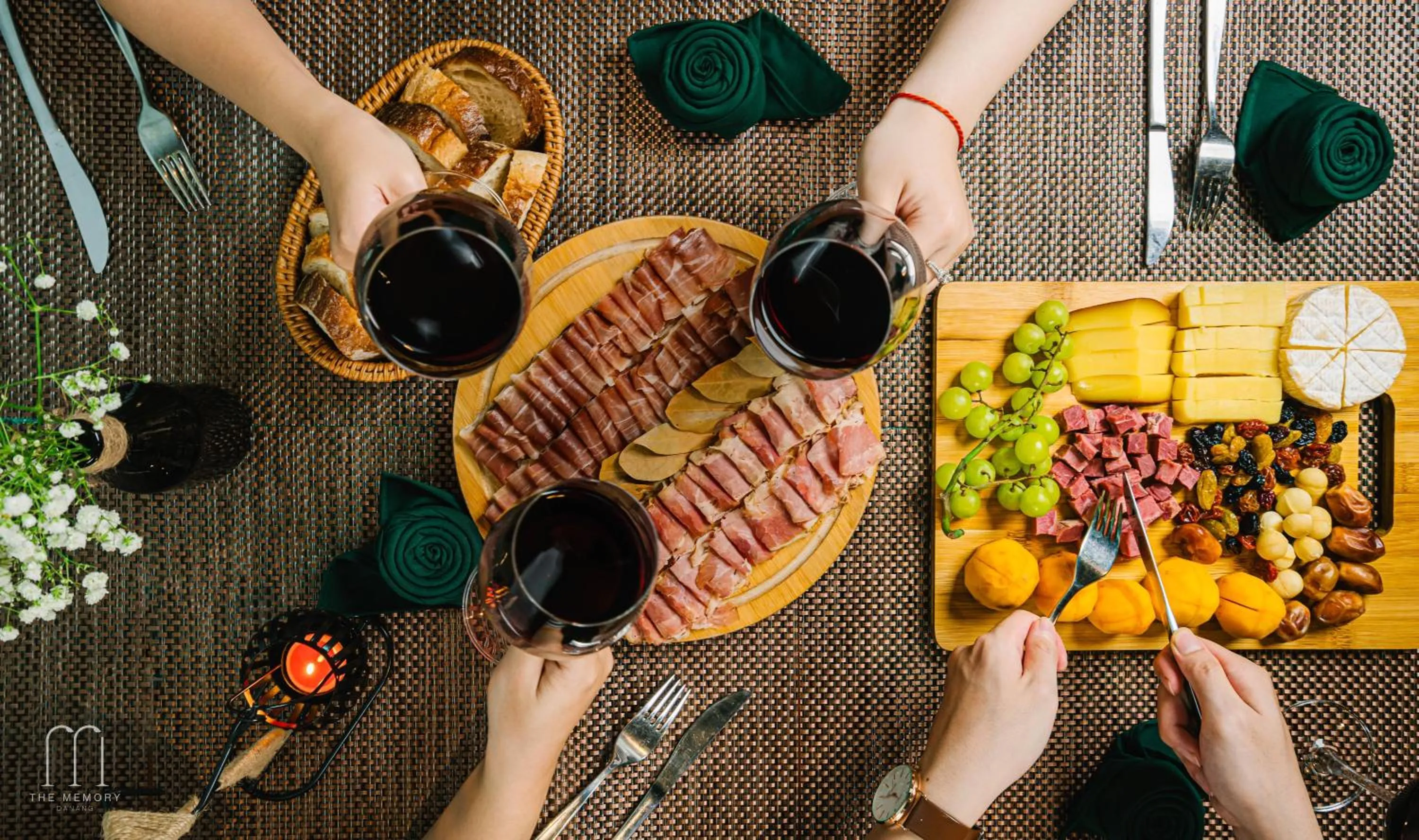 Restaurant/places to eat in The Memory - Danang