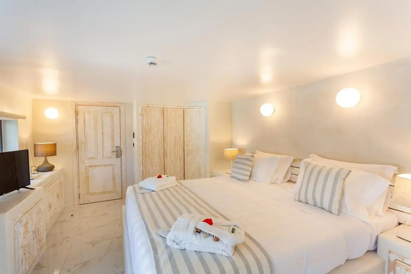 Suite with Balcony in Rhodos Horizon City-Adults Only Suite with Balcony in Rhodos Horizon City-Adults Only