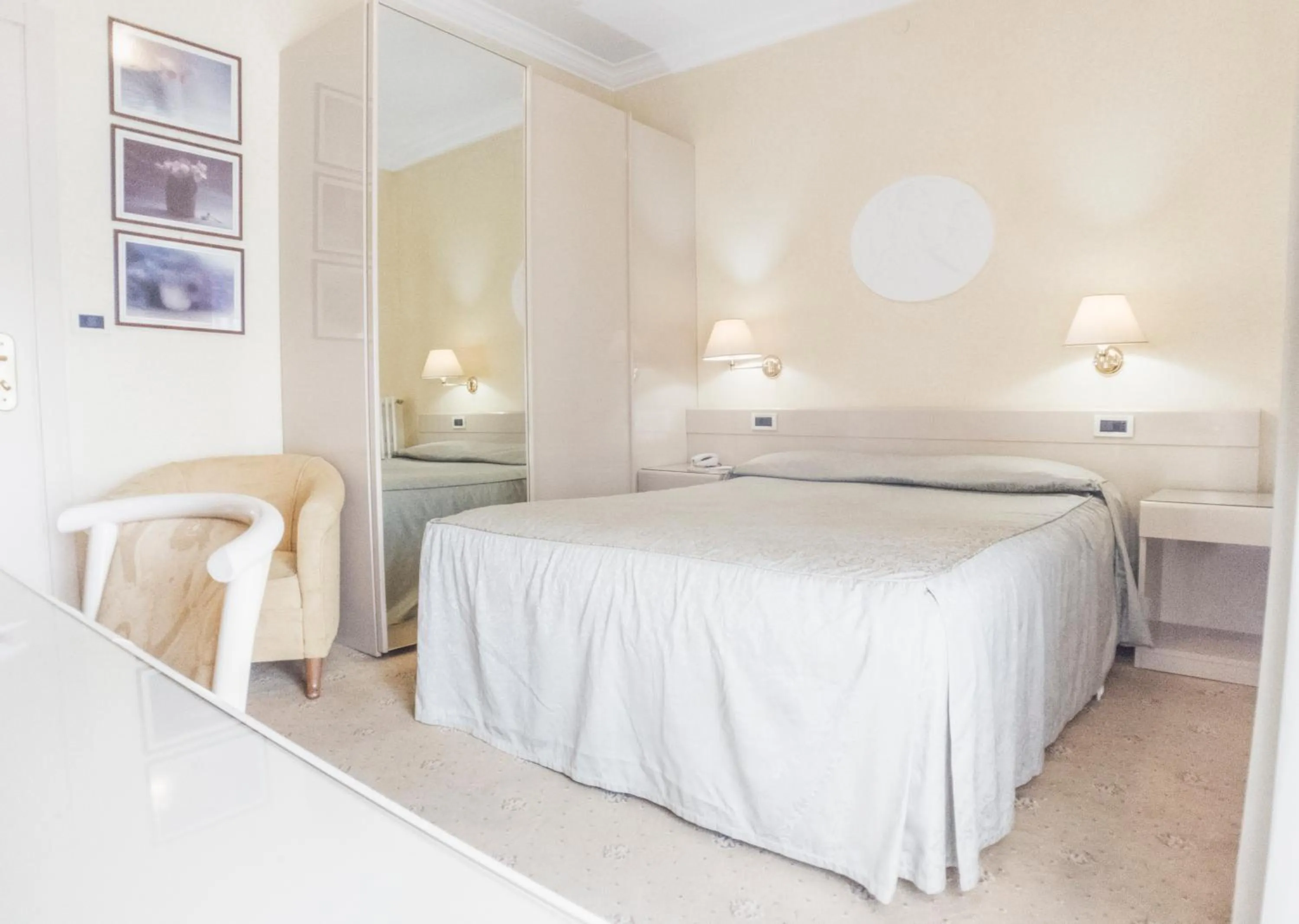 Bed in Hotel Aurora Terme