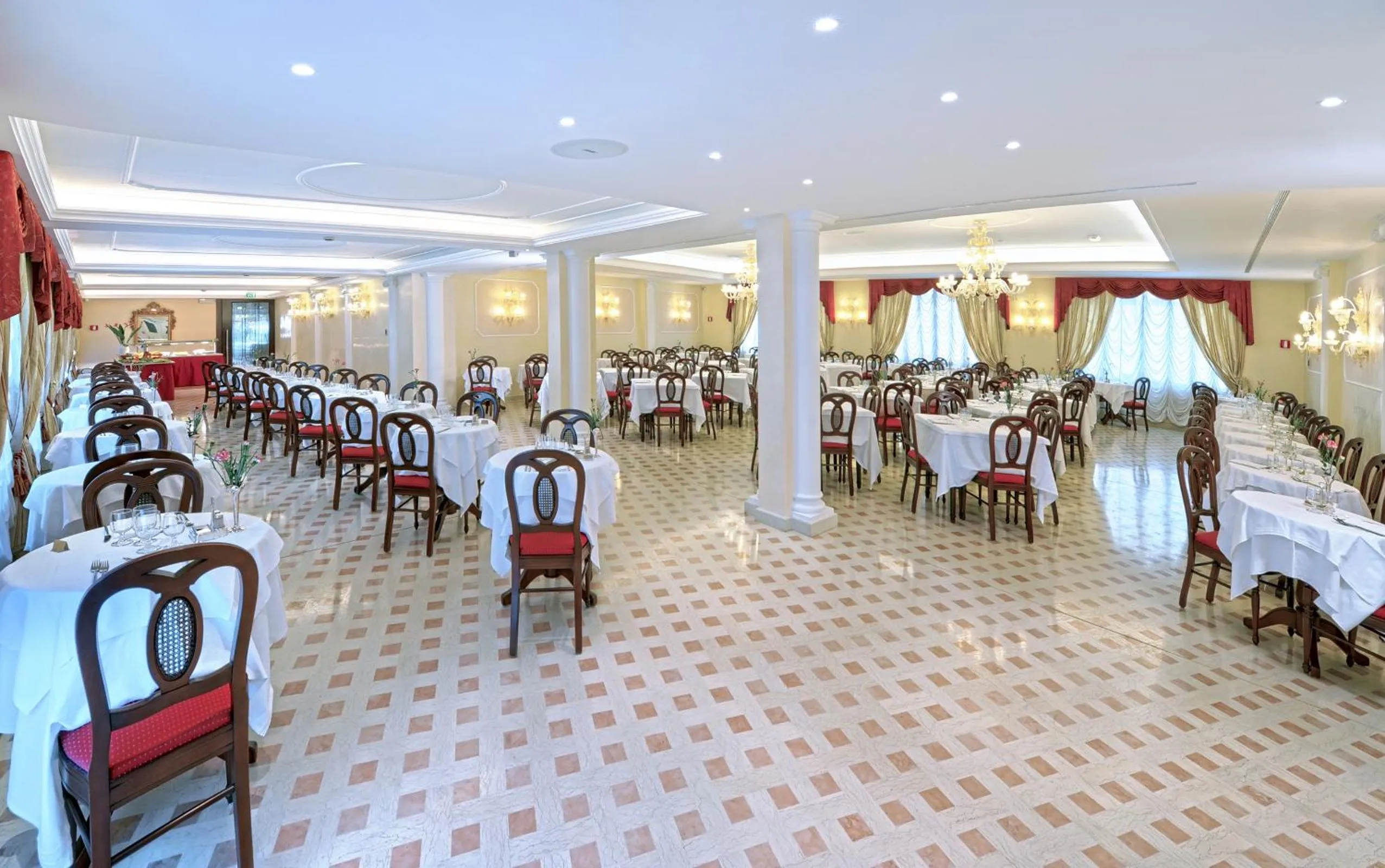 Restaurant/places to eat in Hotel Aurora Terme