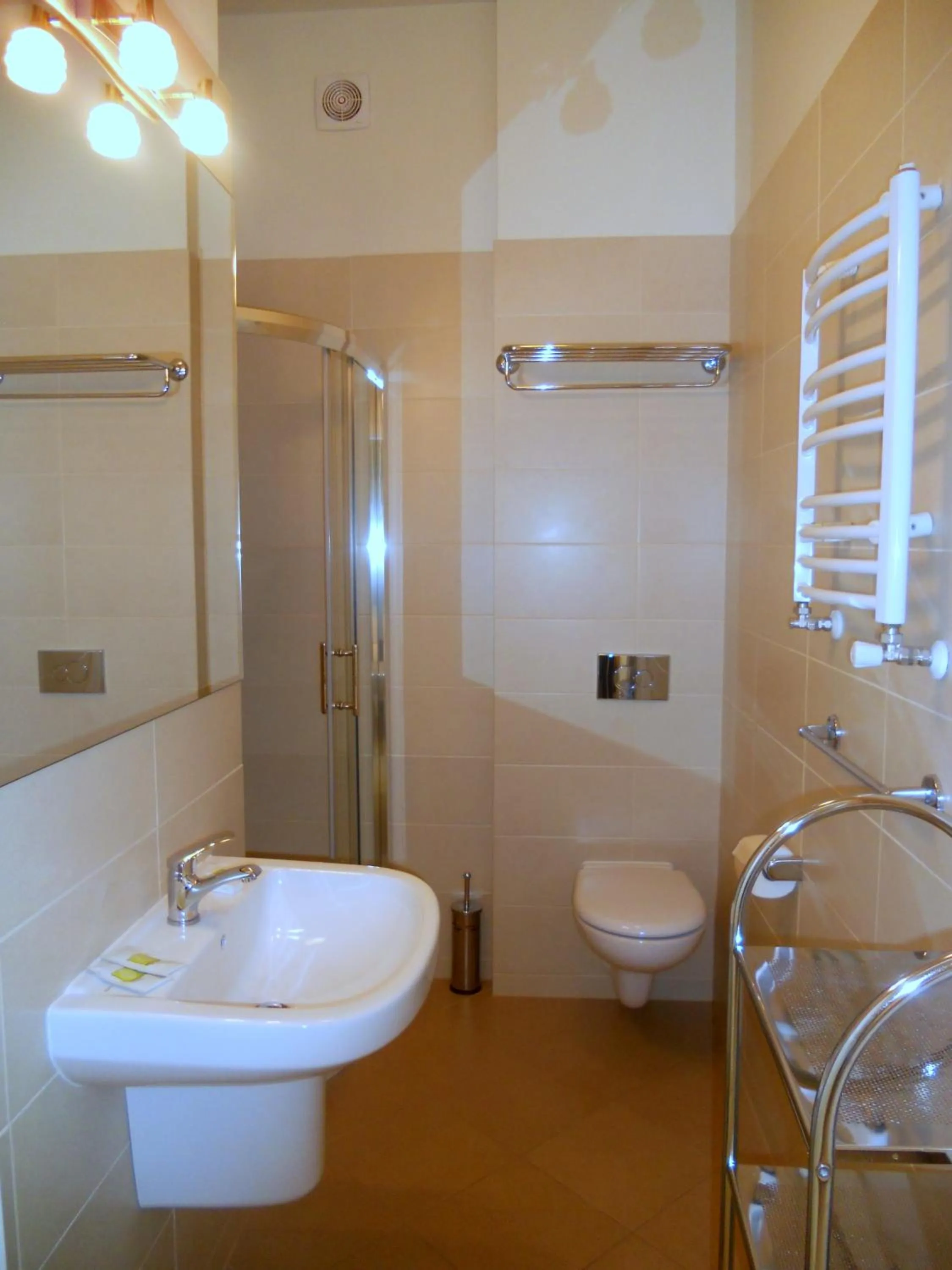 Photo of the whole room in Villa Lessing