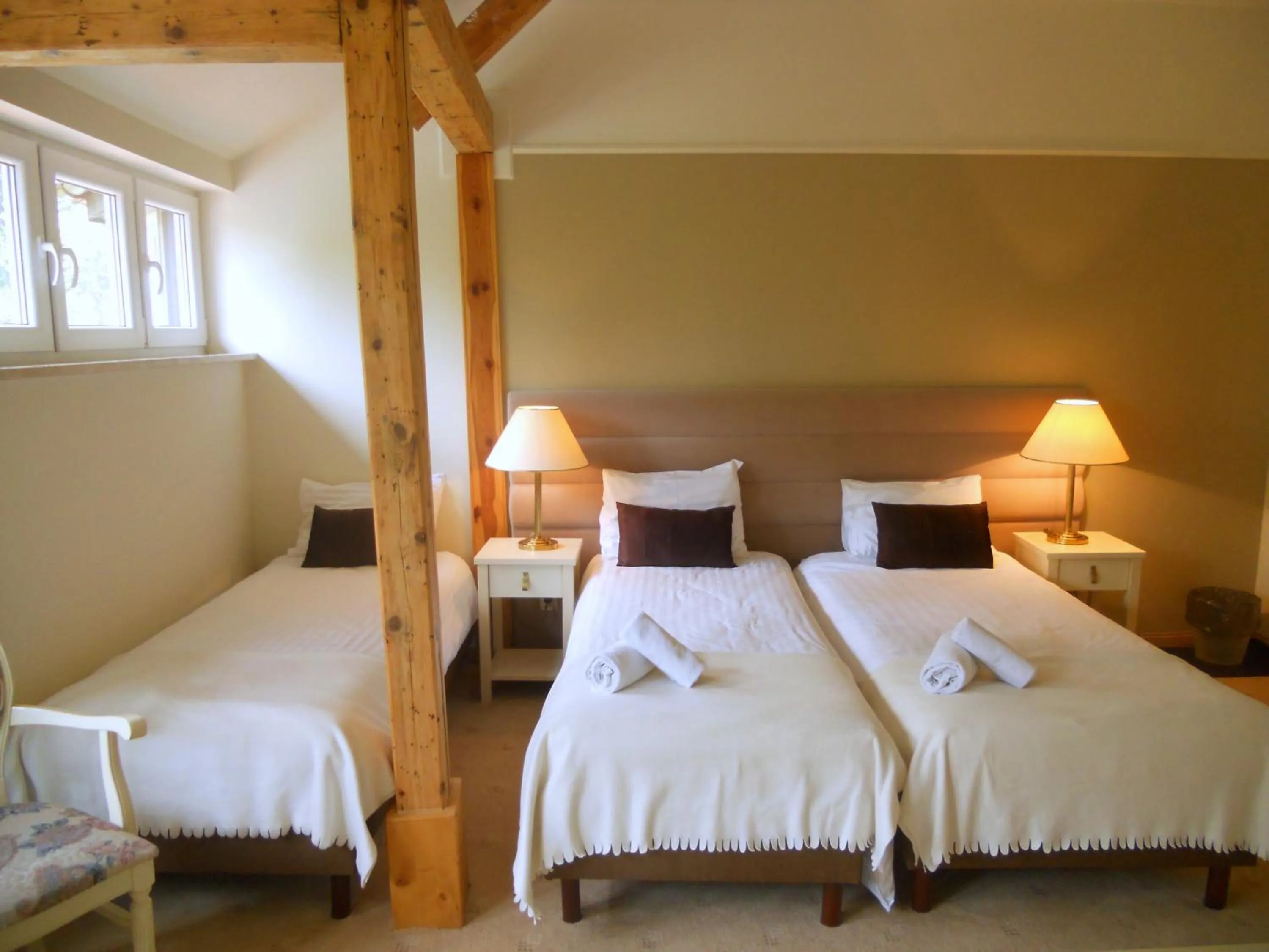 Photo of the whole room, Bed in Villa Lessing