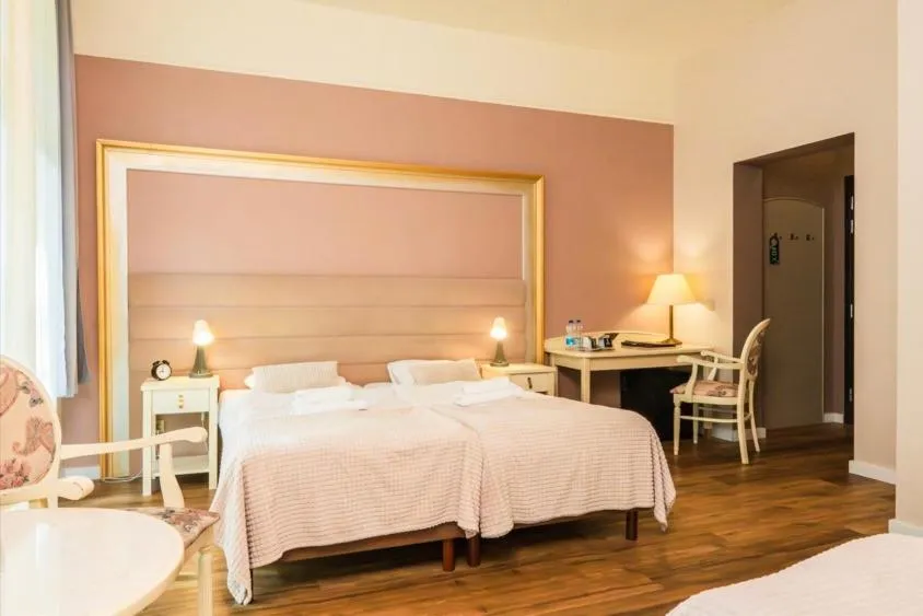 Bed in Villa Lessing