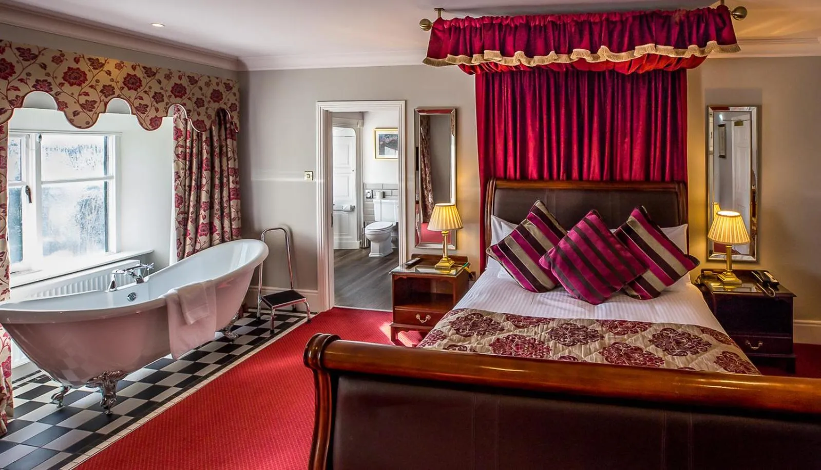 Bed in Markree Castle