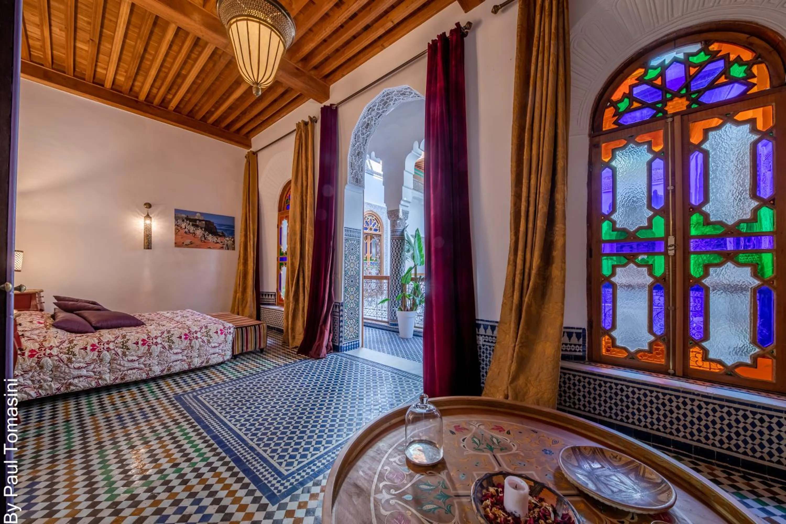 Bed in Riad Fes Nass Zmane