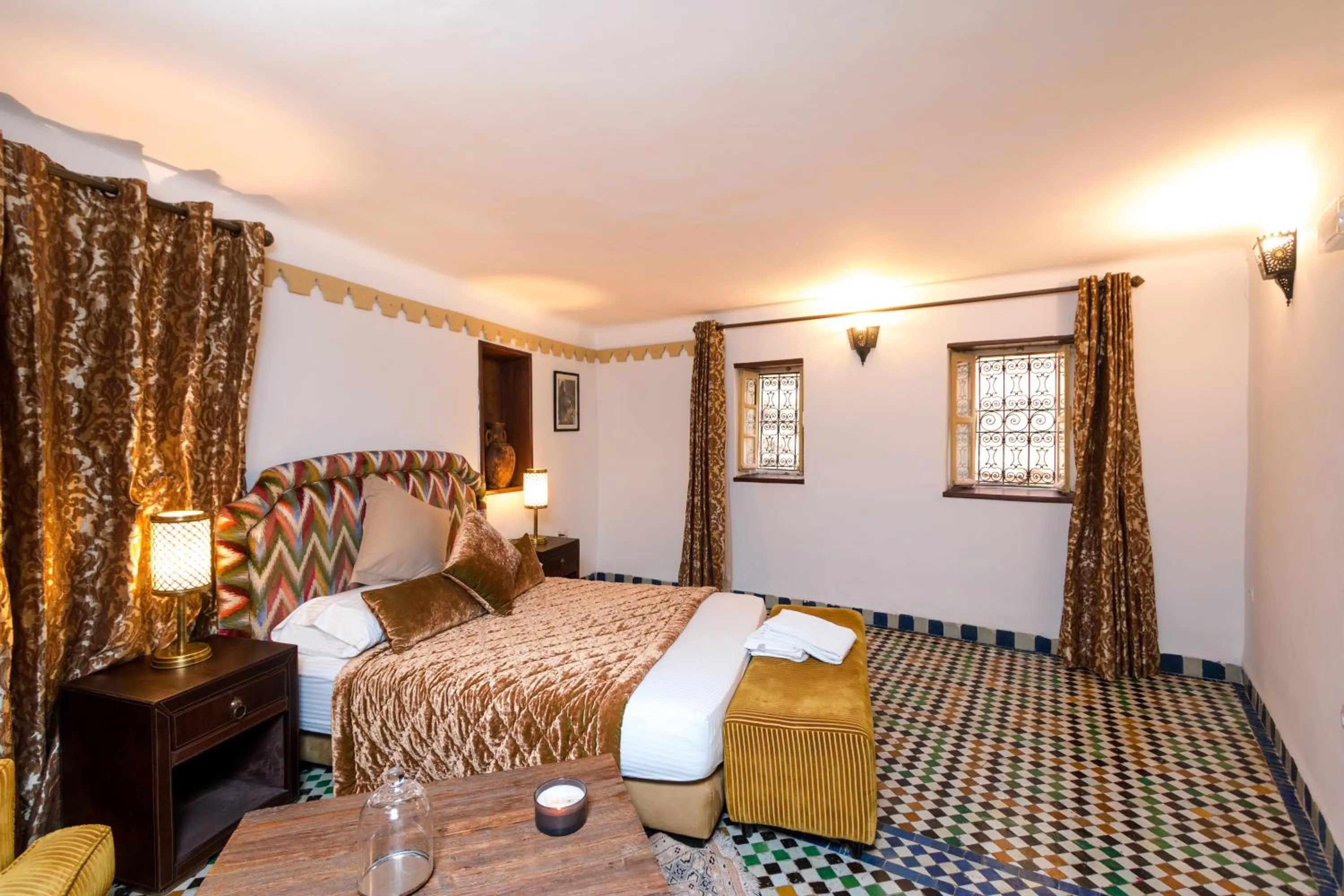 Bed in Riad Fes Nass Zmane