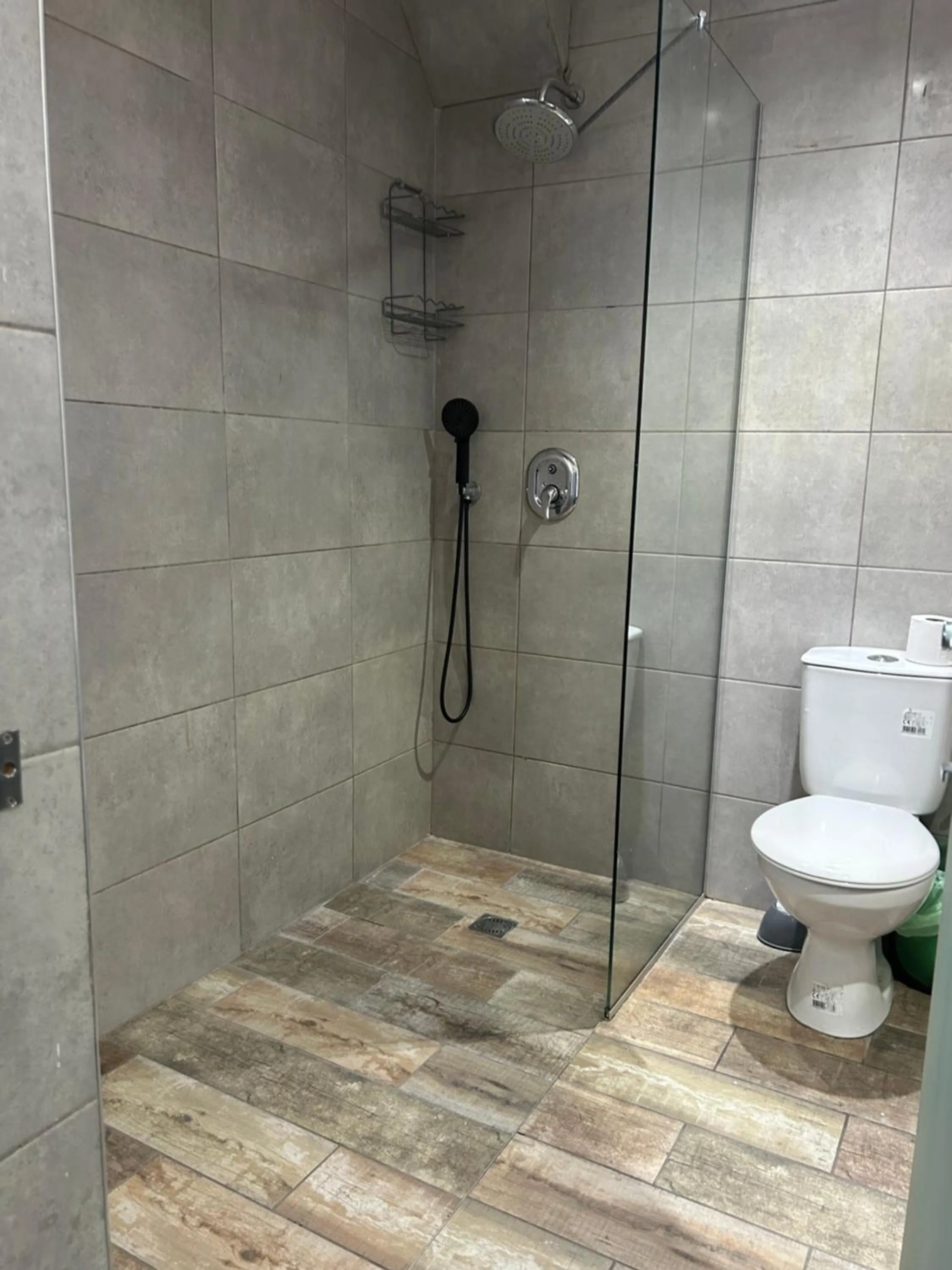 Bathroom in Amdar boutique