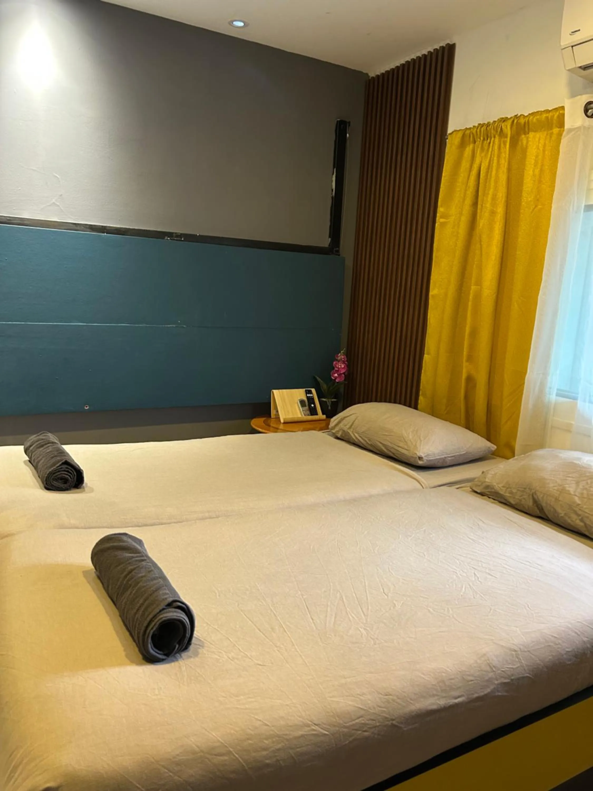 Photo of the whole room in Amdar Hostel